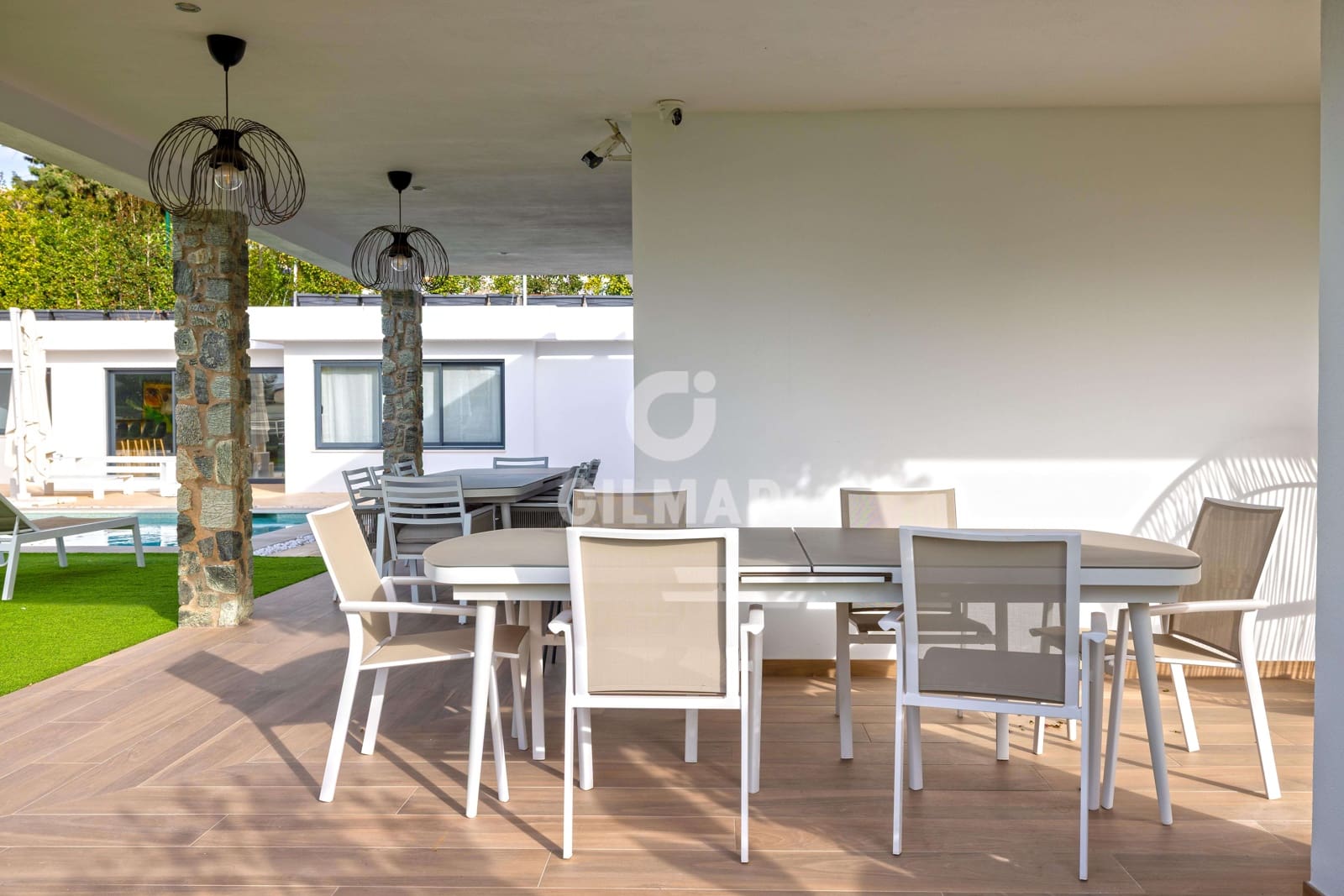 6 bedroom Villa for sale in Benalmadena Costa with pool garage - € 2,250,000 (Ref: 9734061)