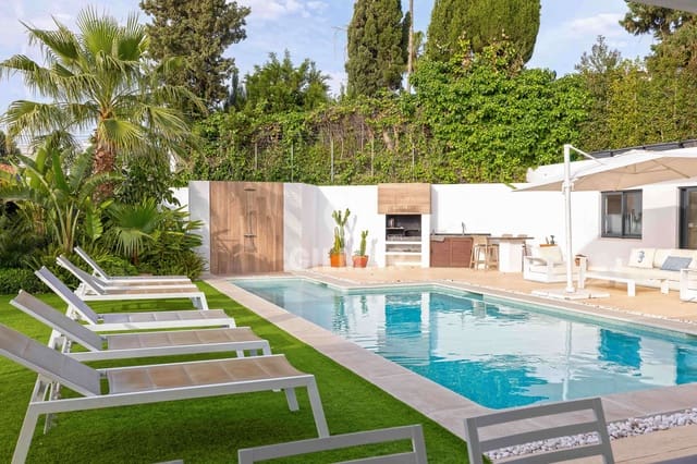 Chalet de 6 habitaciones en Benalmadena Costa, Benalmádena en venta con piscina garaje - 2.250.000 € (Ref: 9734061)