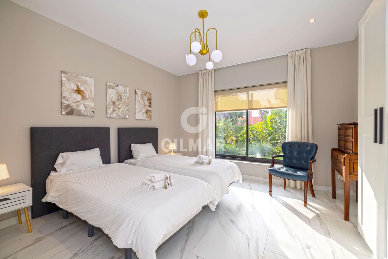 6 bedroom Villa for sale in Benalmadena Costa with pool garage - € 2,250,000 (Ref: 9734061)