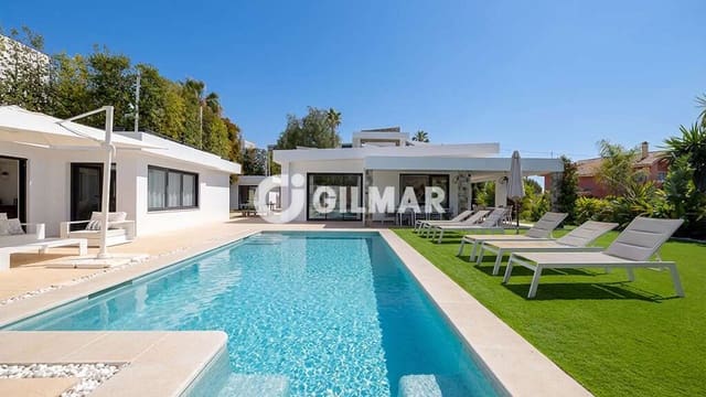 6 sypialnia Willa na sprzedaż w Benalmadena Costa, Benalmádena z basenem garażem - 2 250 000 € (Ref: 9734061)