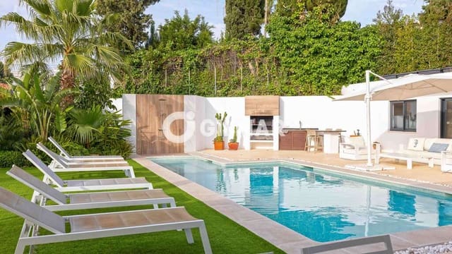 6 sypialnia Willa na sprzedaż w Benalmadena Costa, Benalmádena z basenem garażem - 2 250 000 € (Ref: 9734061)