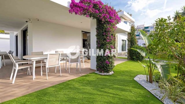 6 sypialnia Willa na sprzedaż w Benalmadena Costa, Benalmádena z basenem garażem - 2 250 000 € (Ref: 9734061)