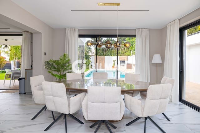 6 soveværelse Villa til salg i Benalmadena Costa, Benalmádena med swimmingpool garage - € 2.500.000 (Ref: 9734061)