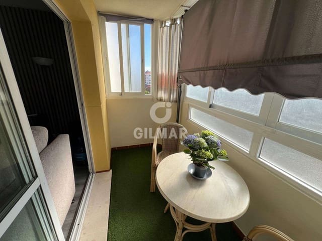 2 quarto Apartamento para venda em Puerto de Estepona, Estepona com piscina garagem - 345 000 € (Ref: 9734062)