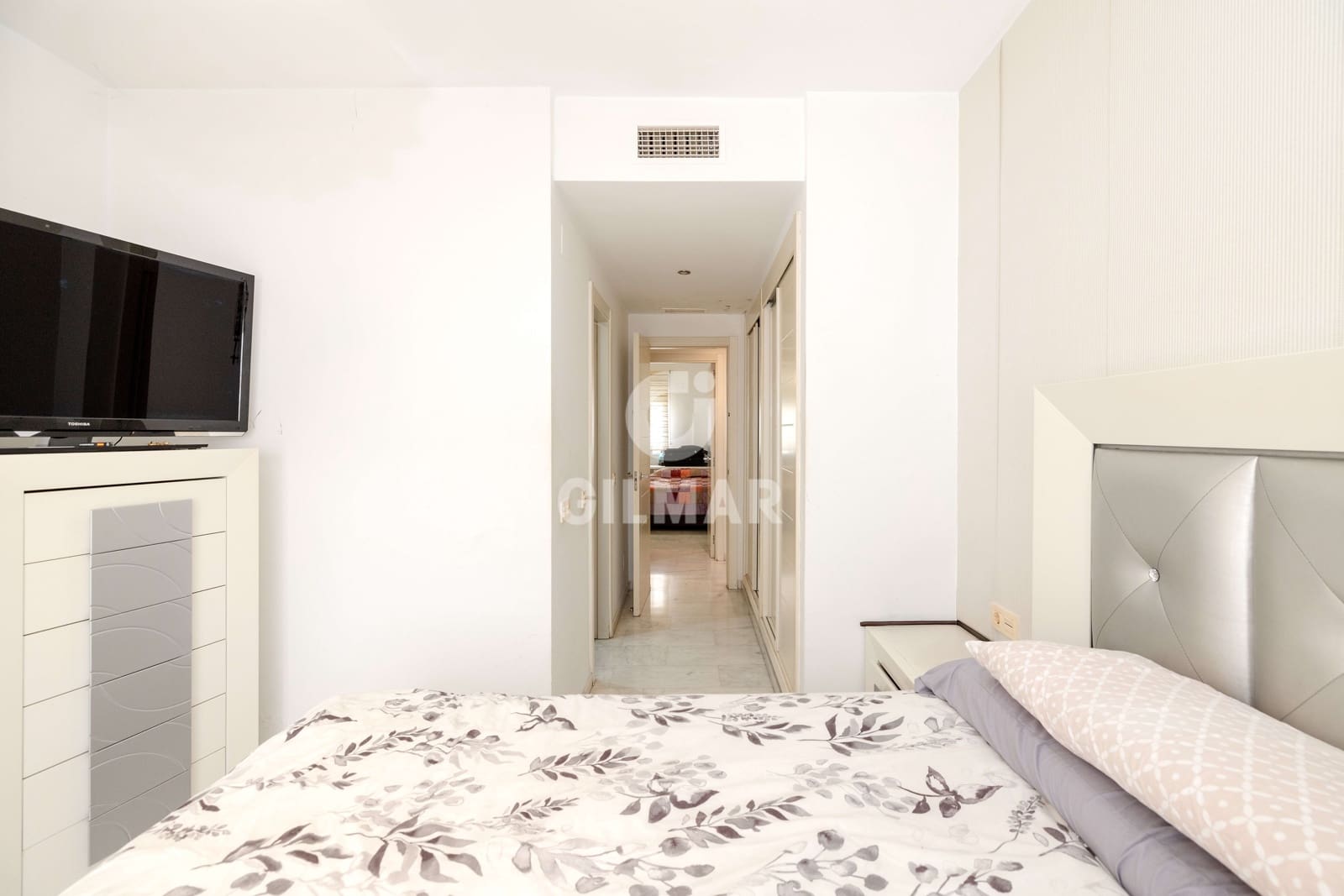 3 quarto Apartamento para venda em Estepona com piscina garagem - 338 000 € (Ref: 9734063)