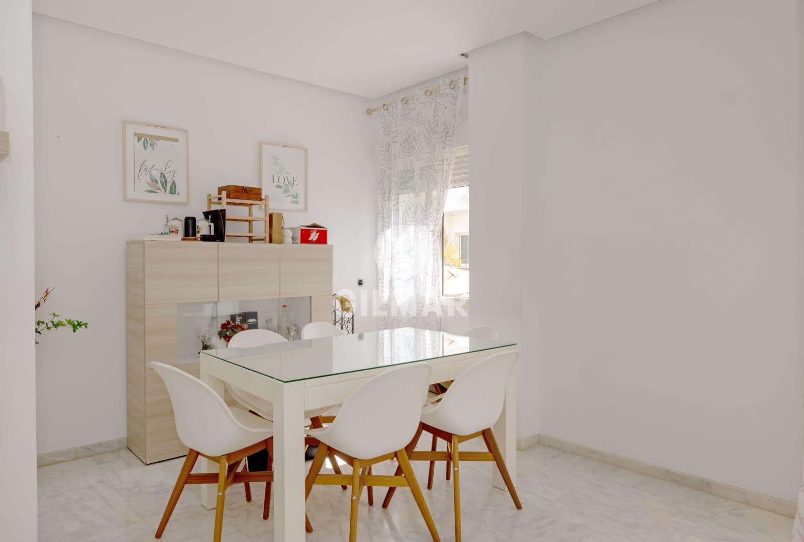 3 quarto Apartamento para venda em Estepona com piscina garagem - 338 000 € (Ref: 9734063)