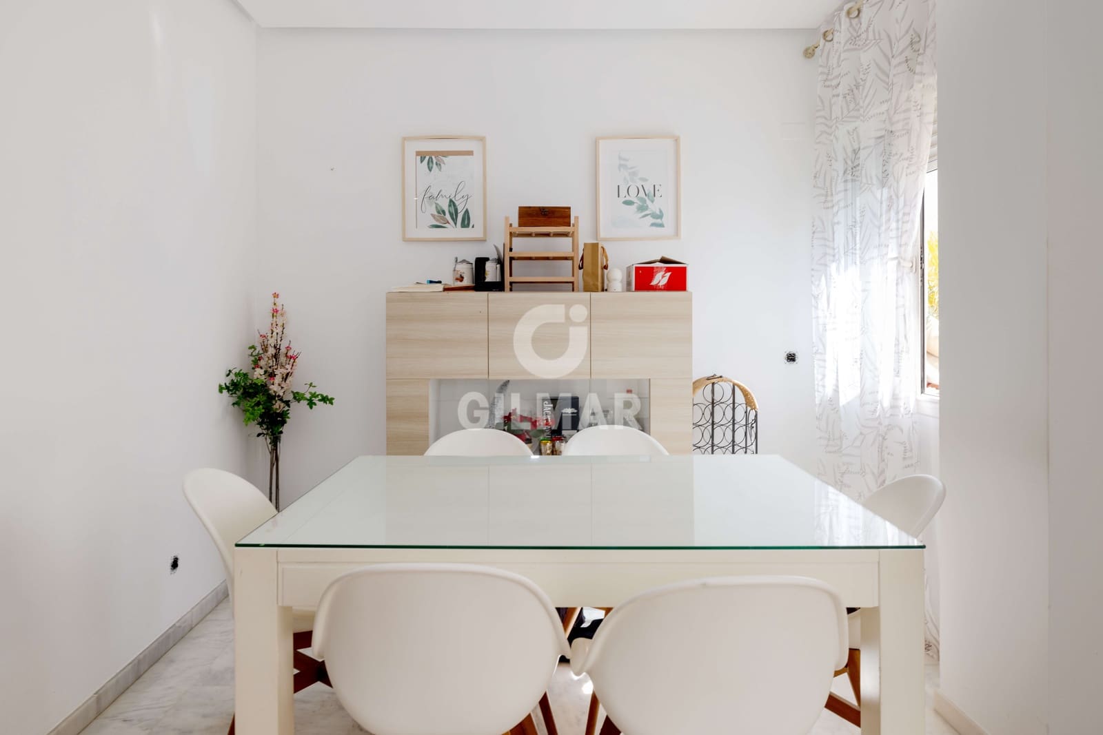 3 quarto Apartamento para venda em Estepona com piscina garagem - 338 000 € (Ref: 9734063)