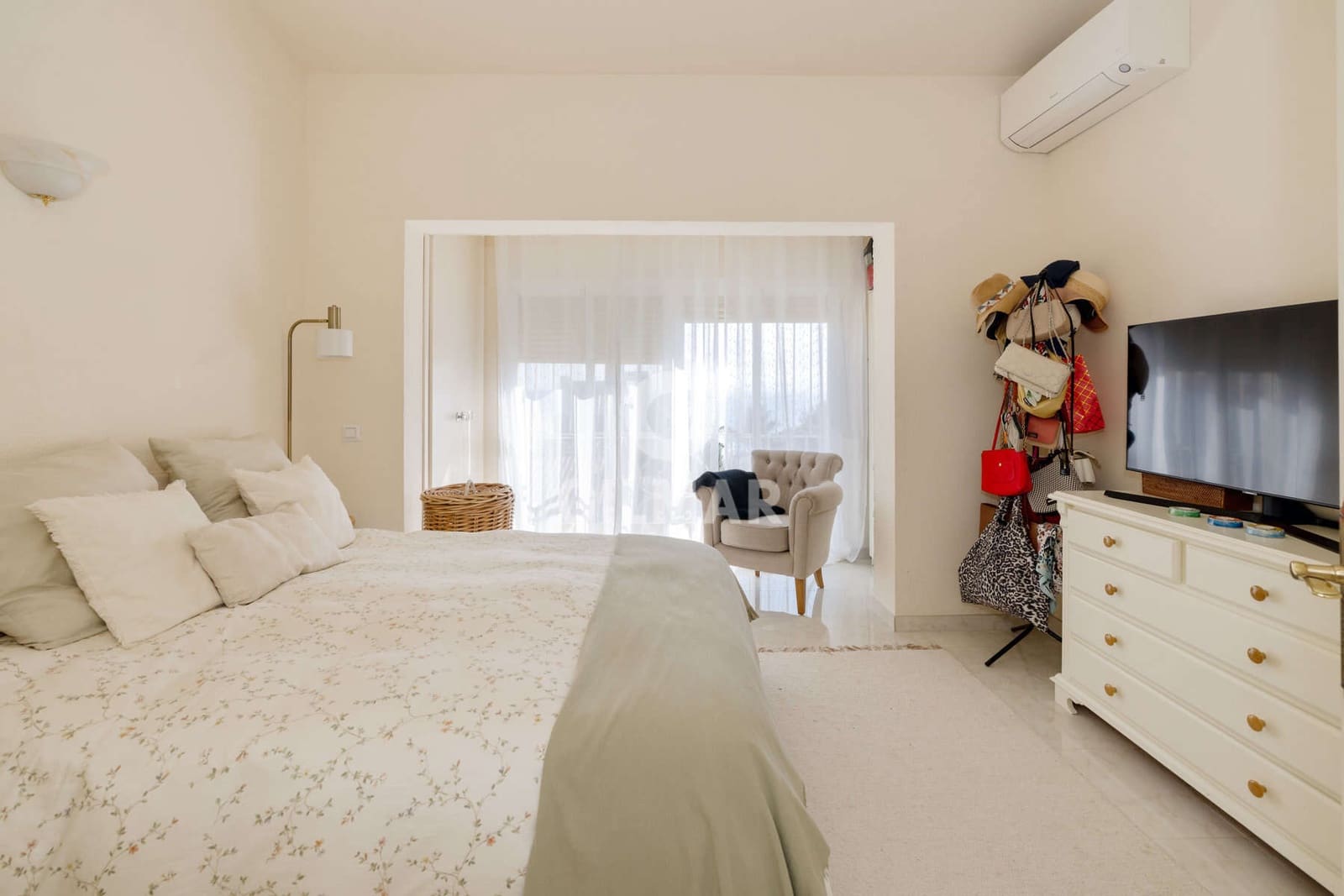 2 bedroom Terraced Villa for sale in Estepona - € 375,000 (Ref: 9735210)