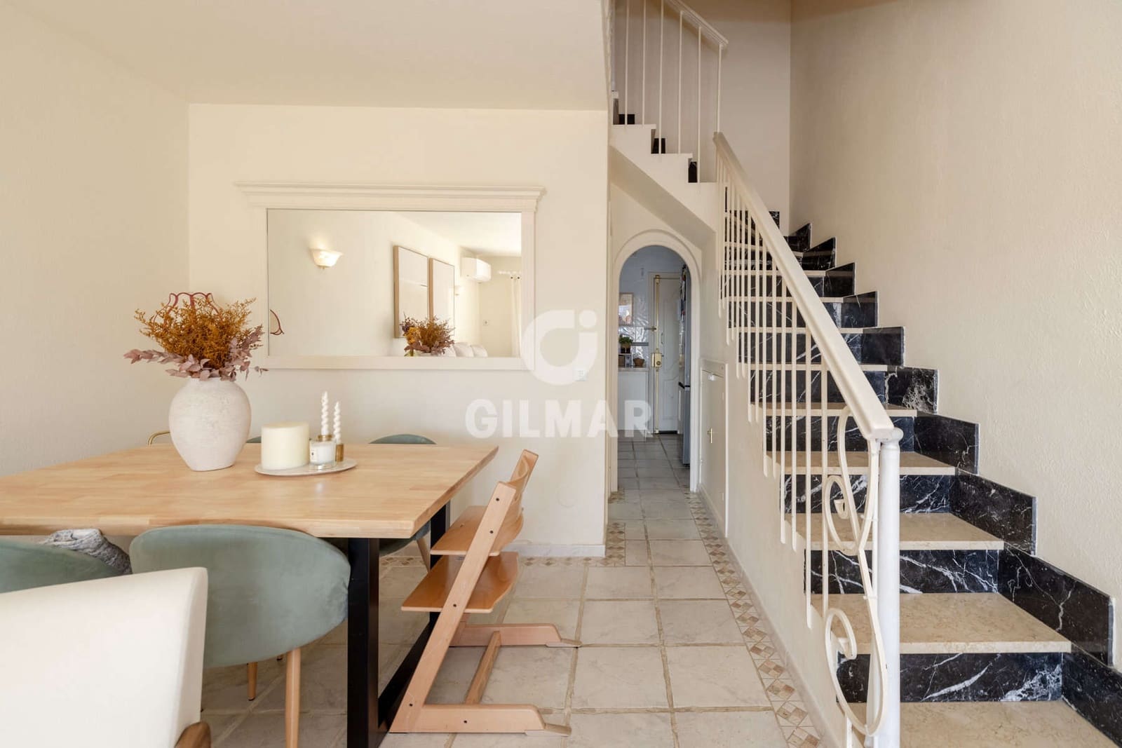 2 bedroom Terraced Villa for sale in Estepona - € 375,000 (Ref: 9735210)