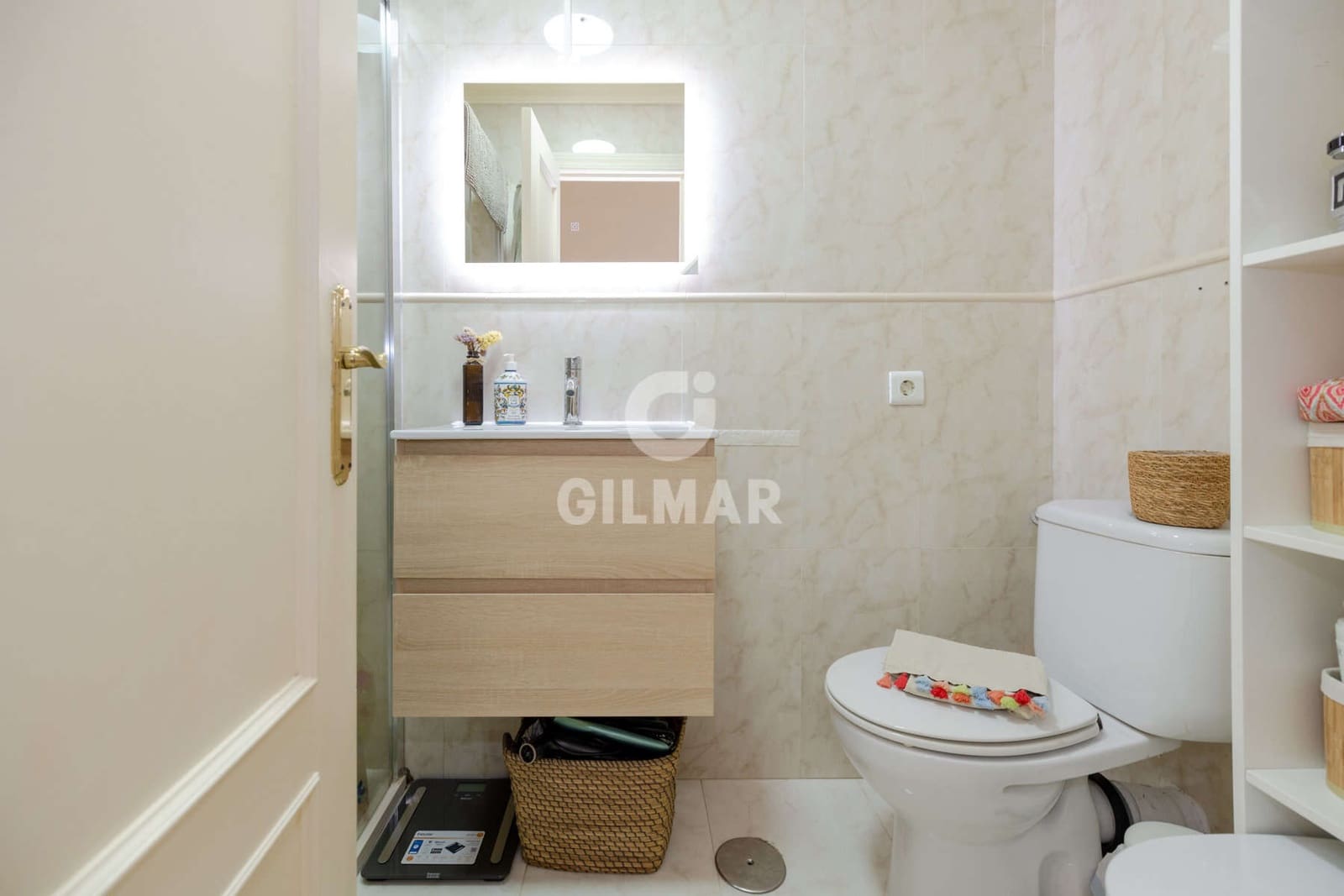 2 bedroom Terraced Villa for sale in Estepona - € 375,000 (Ref: 9735210)