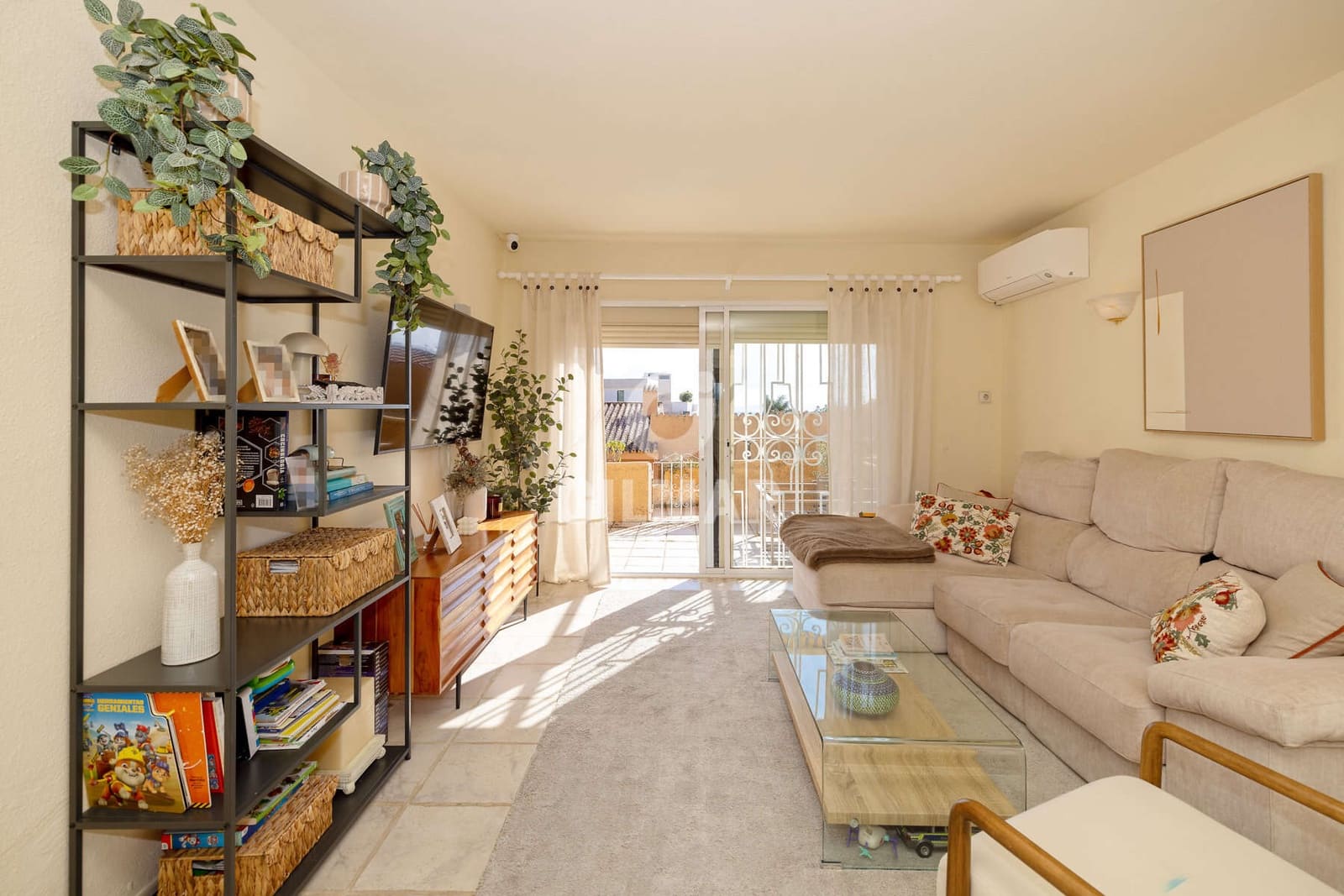 2 bedroom Terraced Villa for sale in Estepona - € 375,000 (Ref: 9735210)