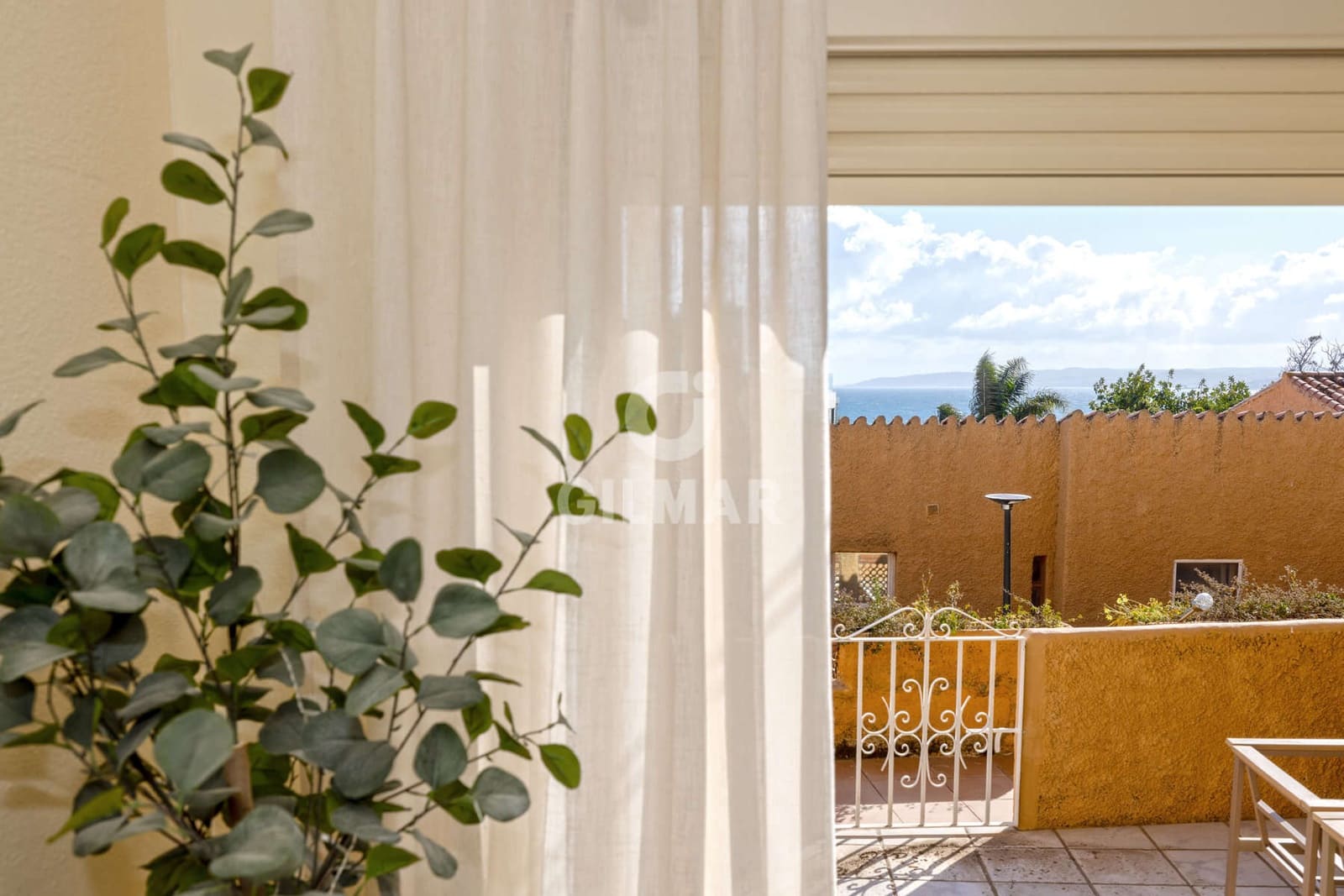 2 bedroom Terraced Villa for sale in Estepona - € 375,000 (Ref: 9735210)