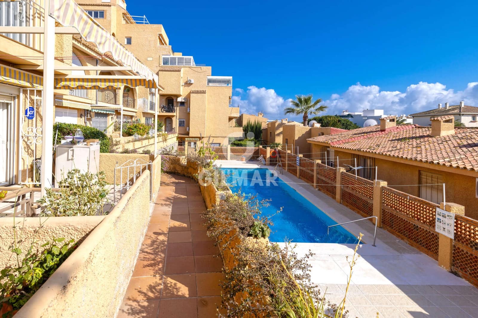 2 bedroom Terraced Villa for sale in Estepona - € 375,000 (Ref: 9735210)