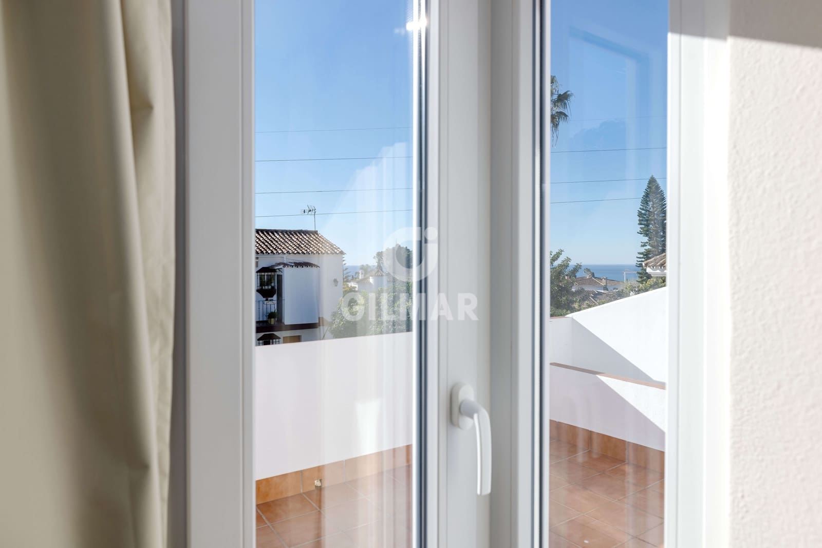 2 bedroom Flat for sale in Malaga city with garage - € 350,000 (Ref: 9737140)