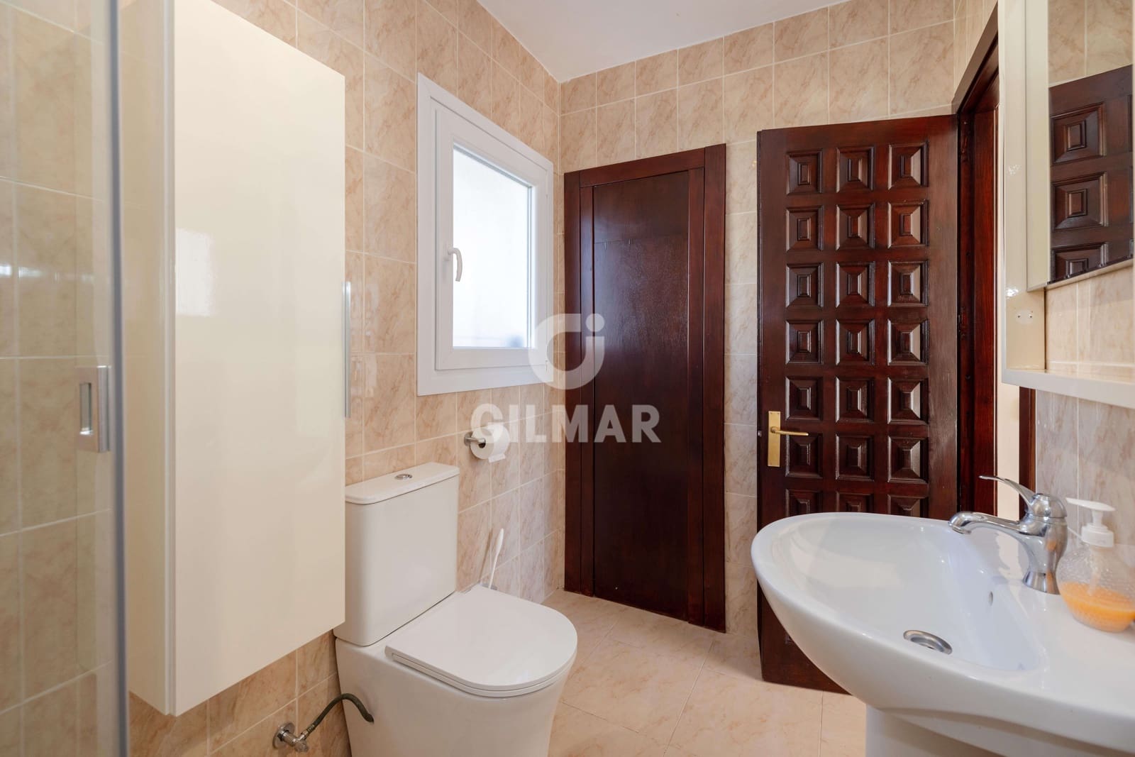 2 bedroom Flat for sale in Malaga city with garage - € 350,000 (Ref: 9737140)