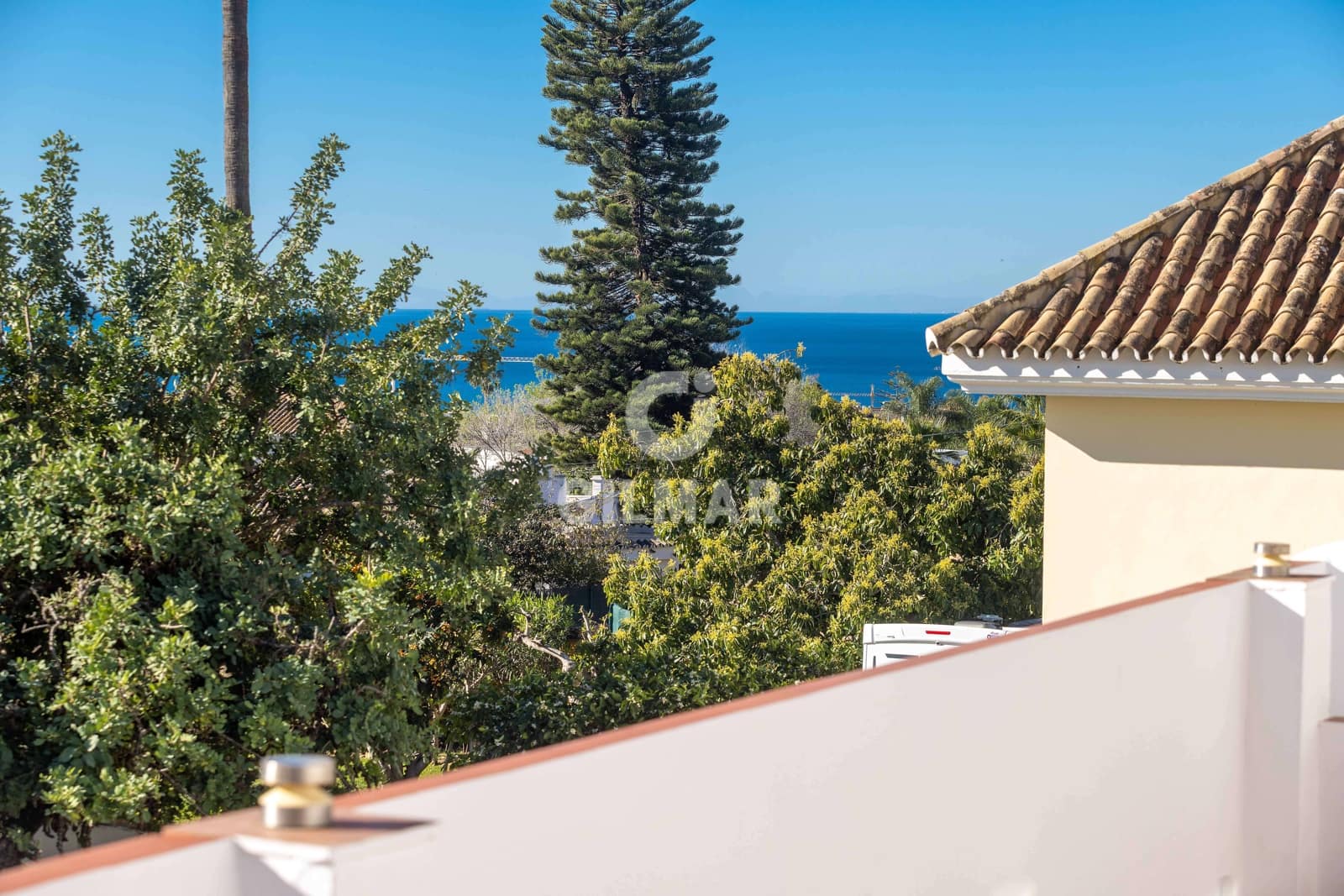 2 bedroom Flat for sale in Malaga city with garage - € 350,000 (Ref: 9737140)