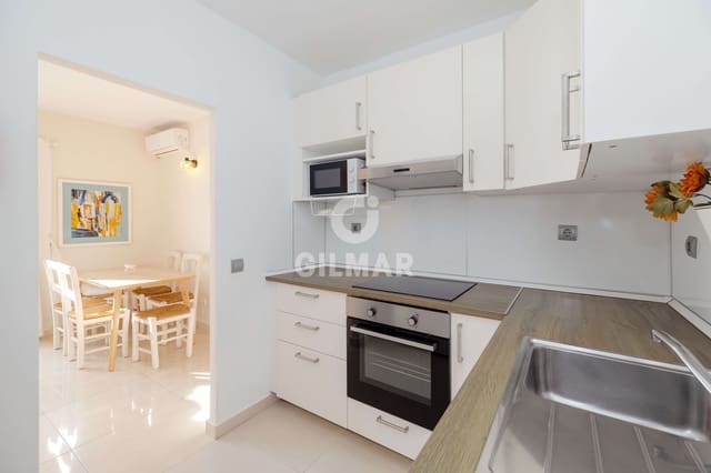 2 bedroom Flat for sale in El Palo, Málaga city with garage - € 350,000 (Ref: 9737140)