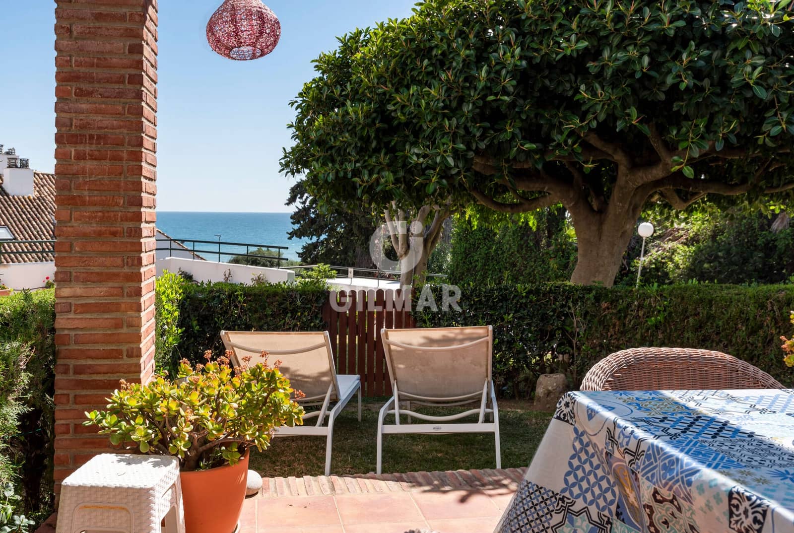 3 bedroom Semi-detached Villa for sale in Estepona with pool garage - € 619,000 (Ref: 9747222)