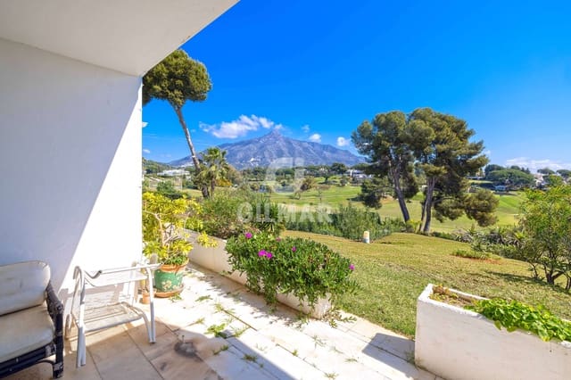 2 chambre Appartement à vendre à Las Brisas, Marbella avec piscine garage - 525 000 € (Ref: 9747333)