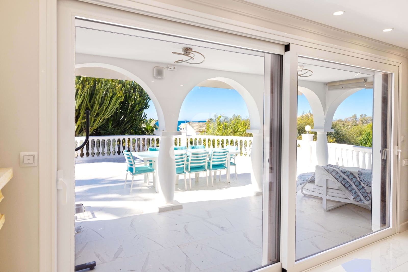 7 soverom Villa til salgs i Rio Real med svømmebasseng garasje - € 1 595 000 (Ref: 9747334)