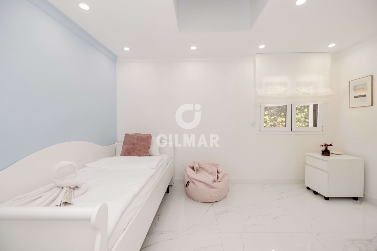 7 soverom Villa til salgs i Rio Real med svømmebasseng garasje - € 1 595 000 (Ref: 9747334)