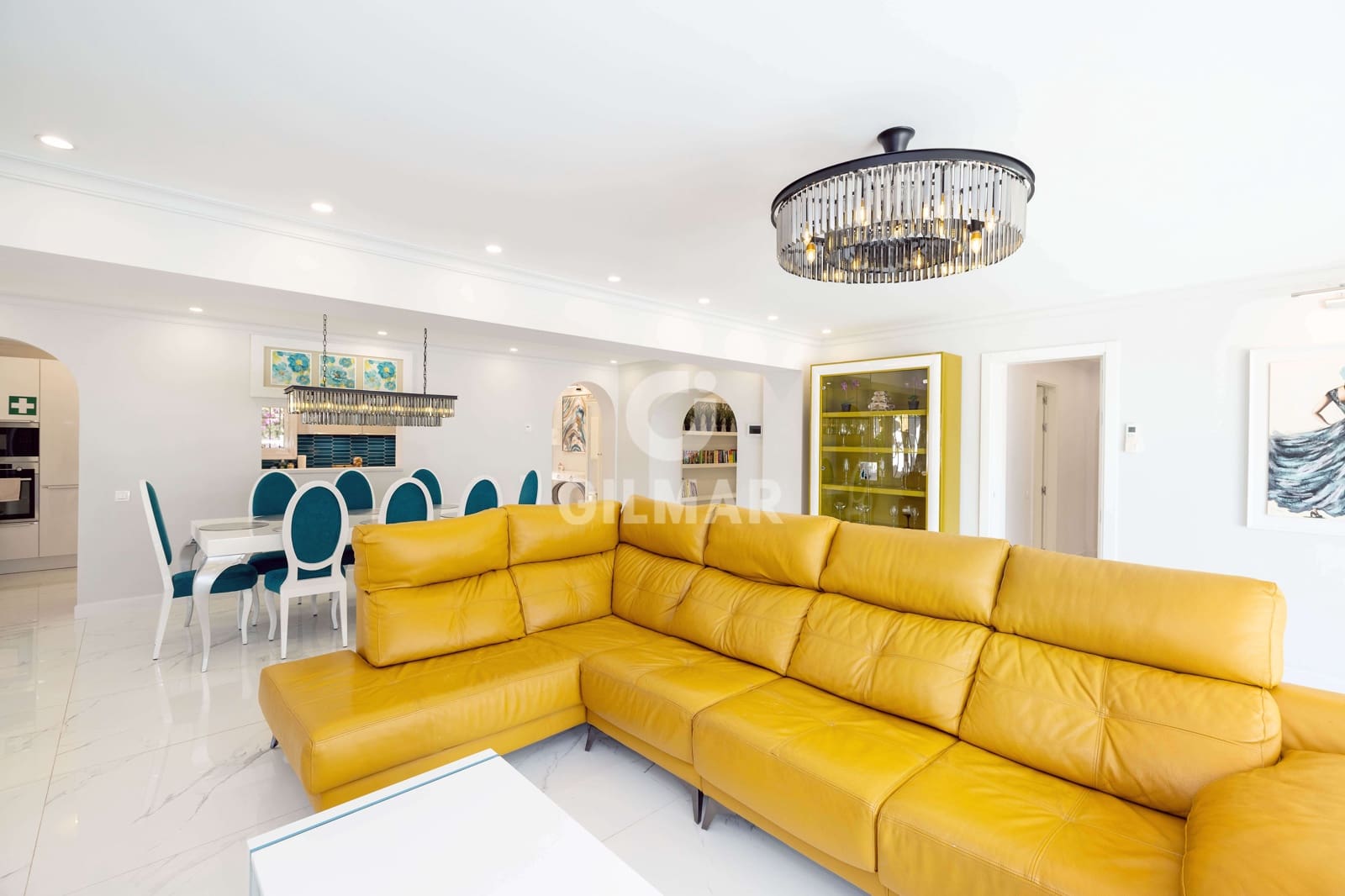 7 soverom Villa til salgs i Rio Real med svømmebasseng garasje - € 1 595 000 (Ref: 9747334)