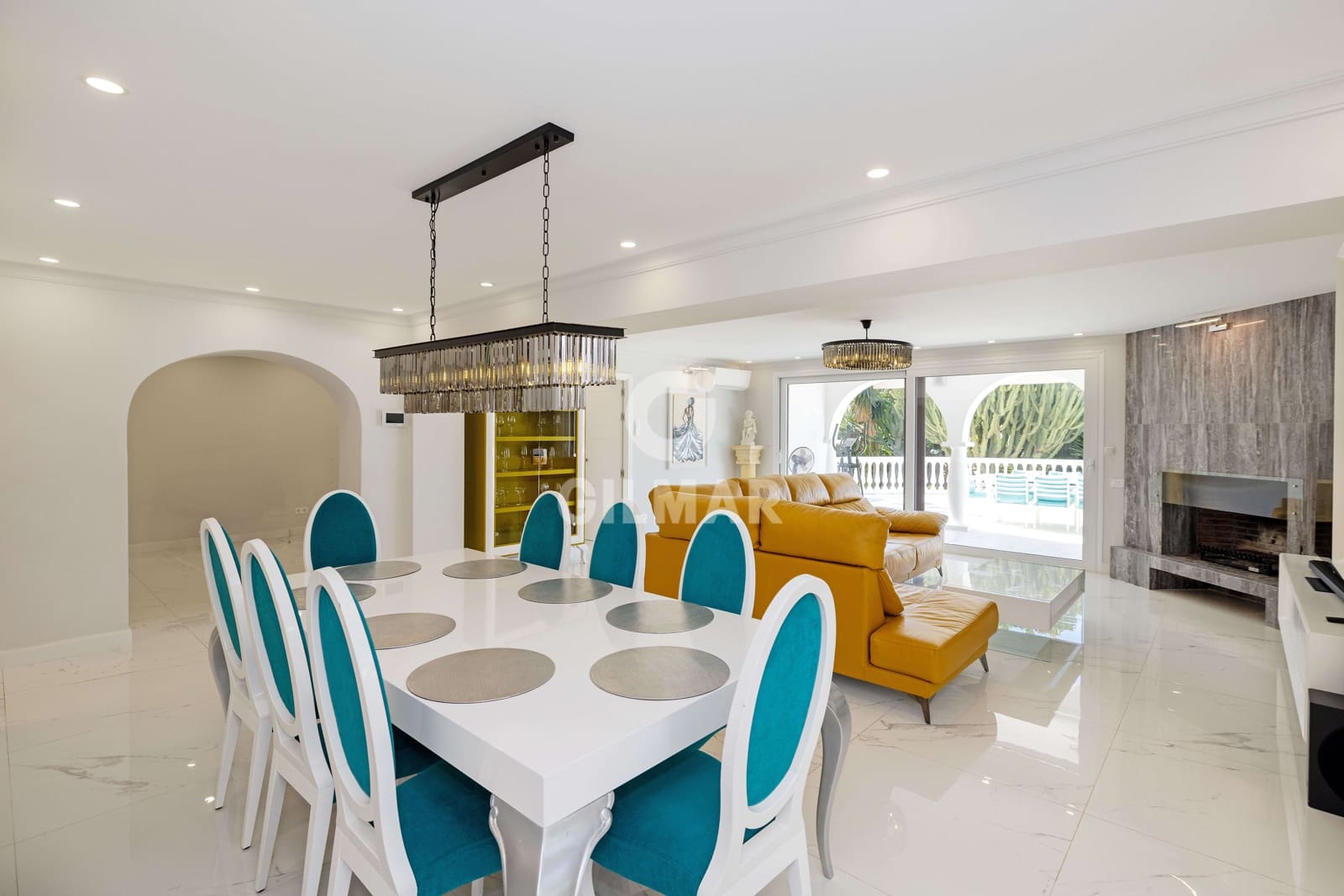 7 soverom Villa til salgs i Rio Real med svømmebasseng garasje - € 1 595 000 (Ref: 9747334)