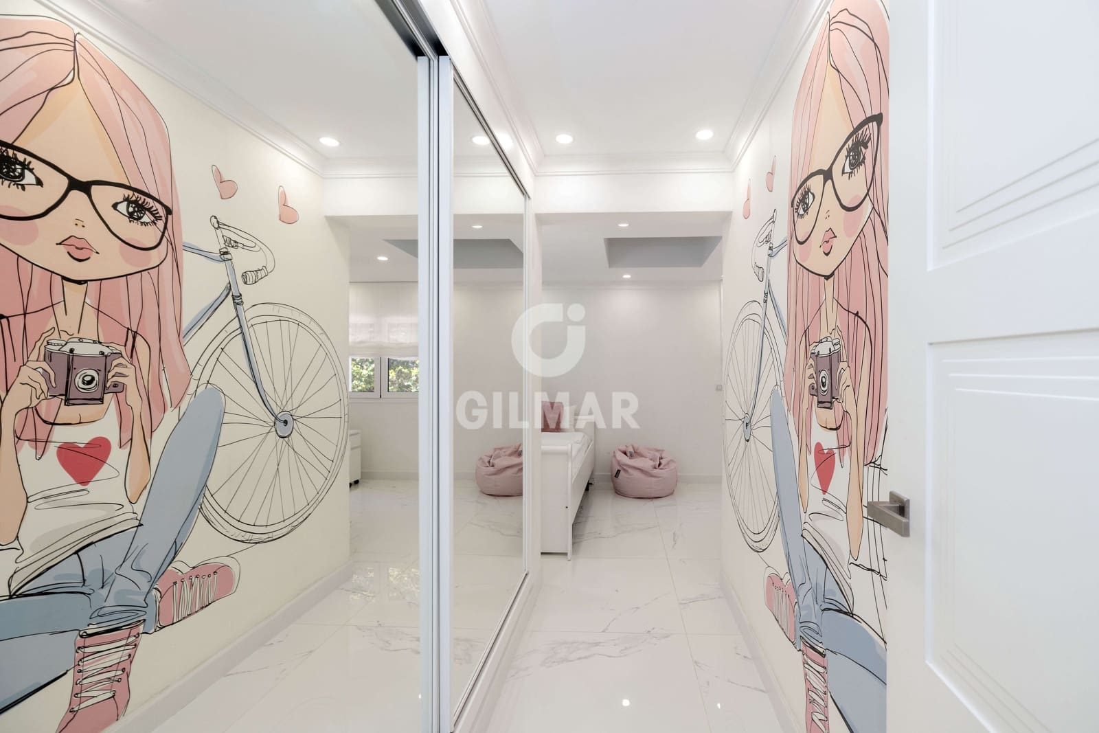 7 soverom Villa til salgs i Rio Real med svømmebasseng garasje - € 1 595 000 (Ref: 9747334)