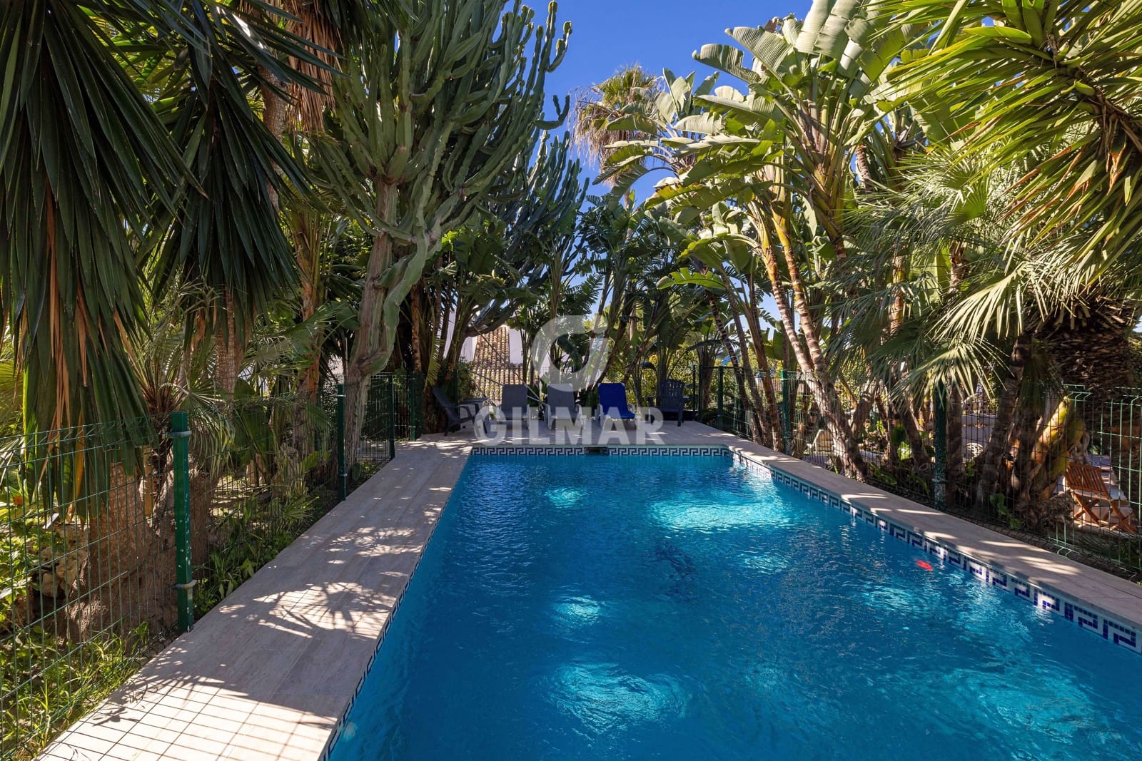 7 soverom Villa til salgs i Rio Real med svømmebasseng garasje - € 1 595 000 (Ref: 9747334)