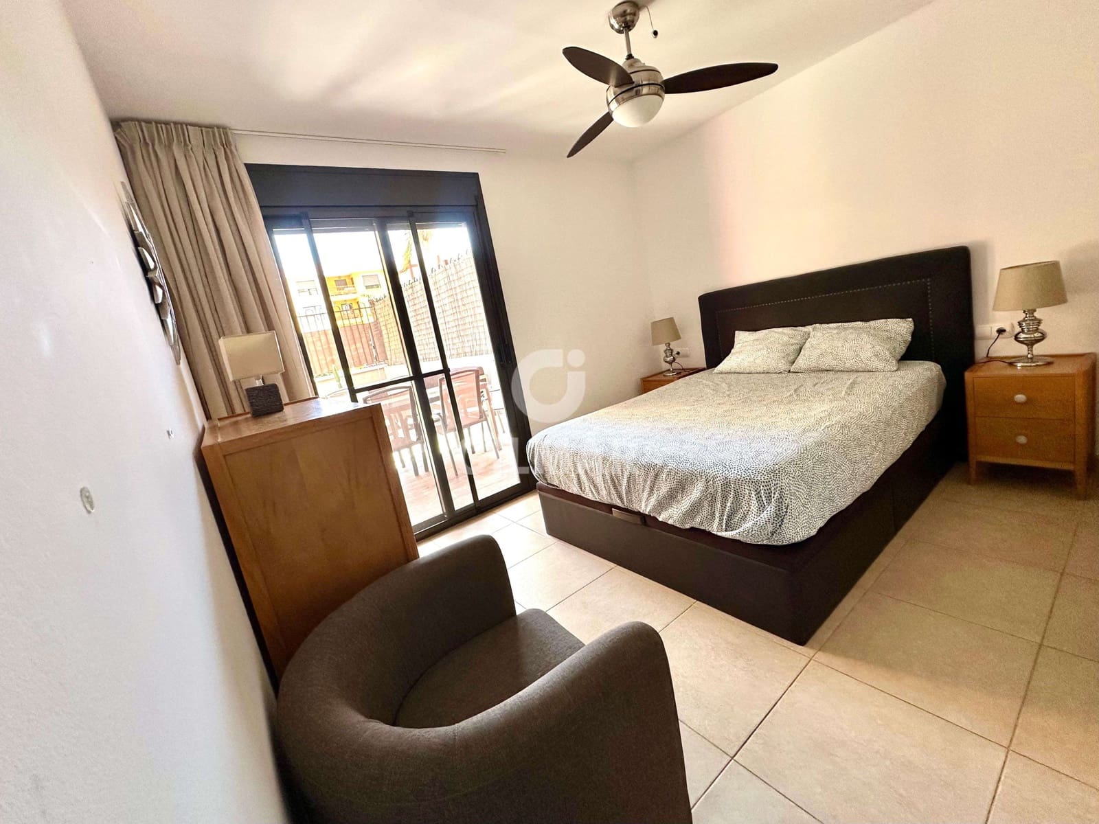 2 bedroom Flat for sale in Palm-Mar with pool garage - € 390,000 (Ref: 9747382)