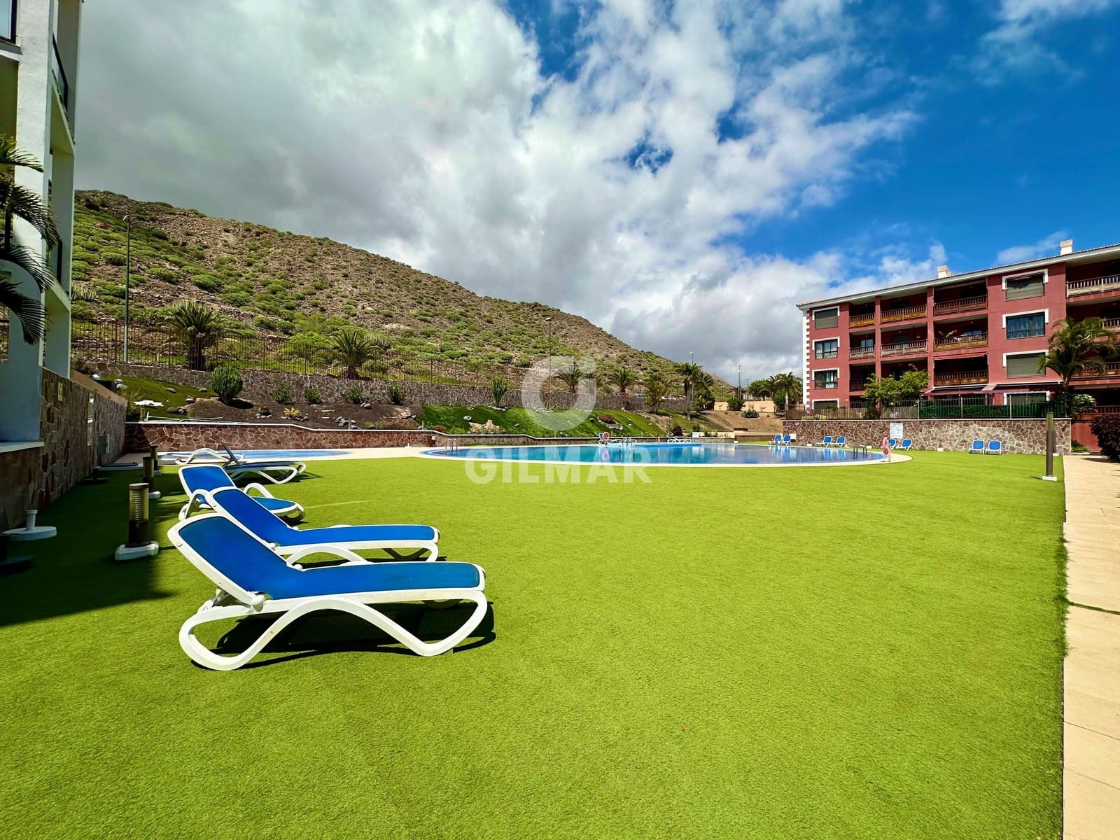 2 bedroom Flat for sale in Palm-Mar with pool garage - € 390,000 (Ref: 9747382)