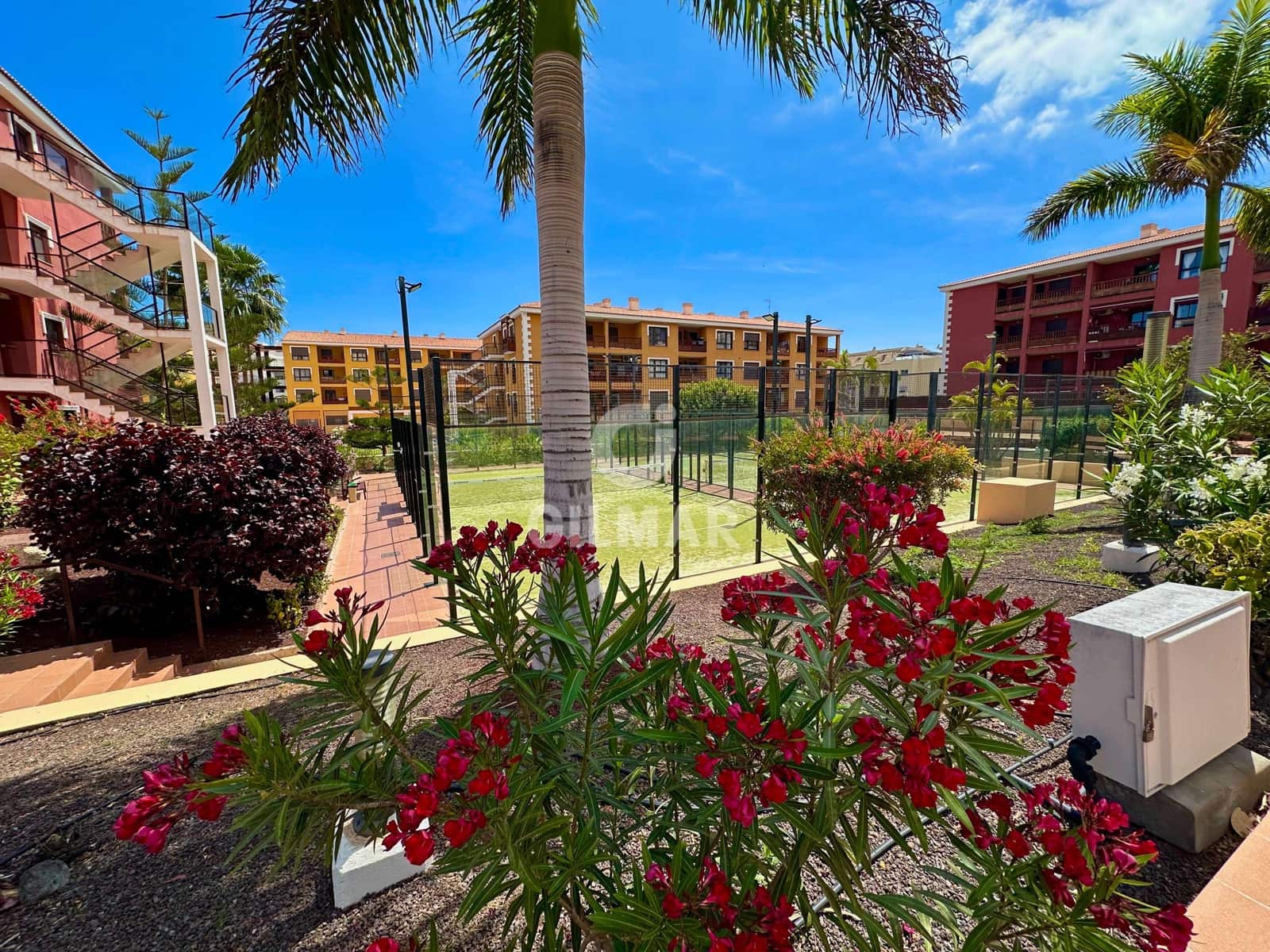 2 bedroom Flat for sale in Palm-Mar with pool garage - € 390,000 (Ref: 9747382)