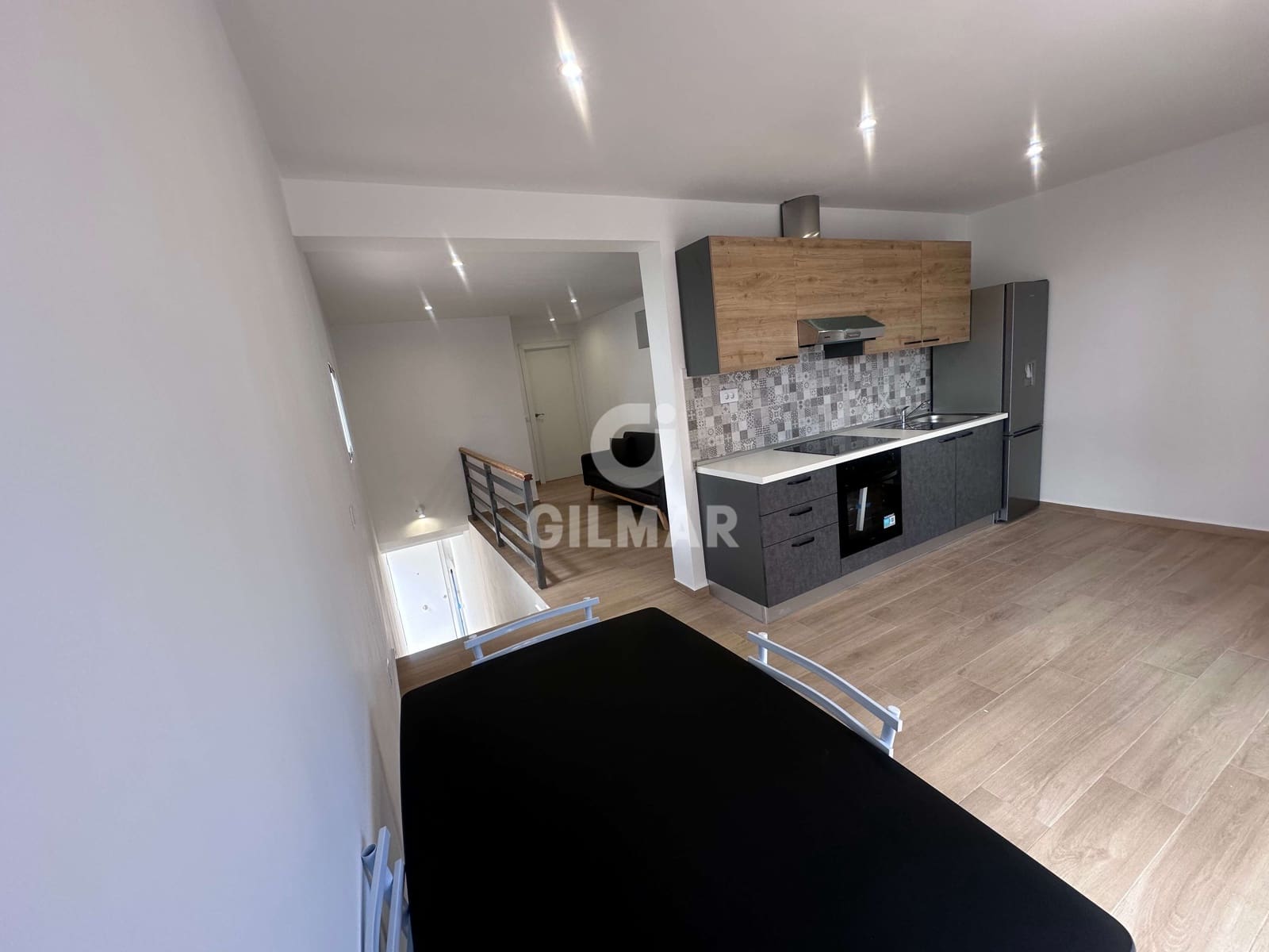 2 bedroom Flat for sale in Costa del Silencio with pool - € 239,000 (Ref: 9747385)