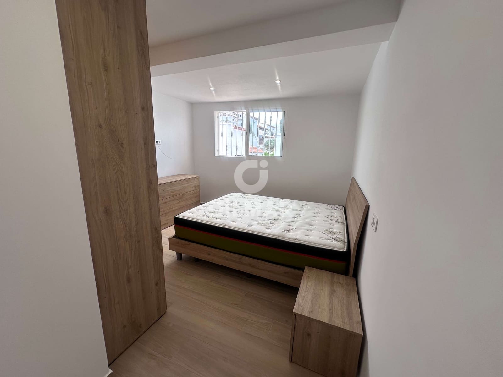 2 bedroom Flat for sale in Costa del Silencio with pool - € 239,000 (Ref: 9747385)