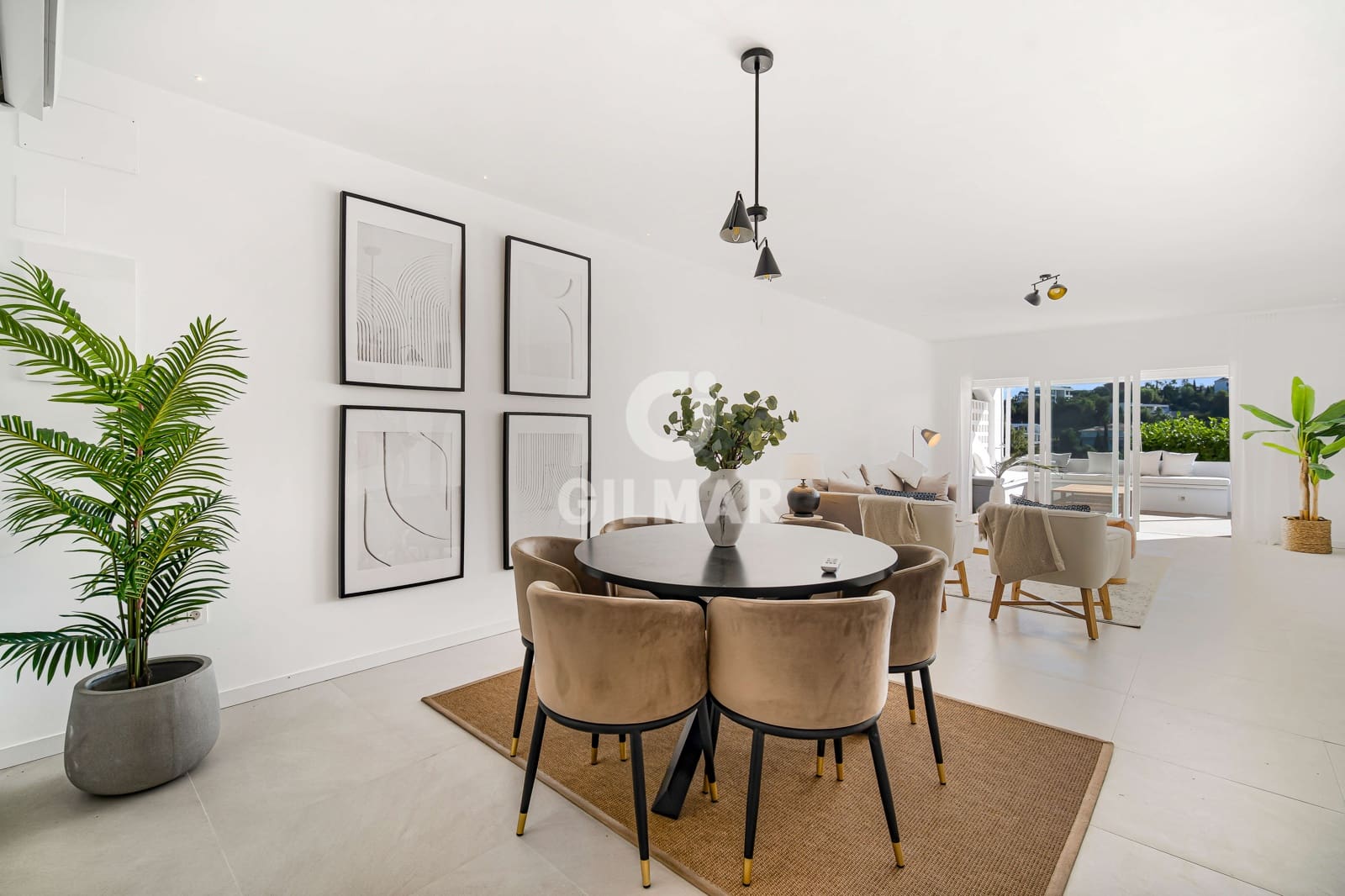 4 Zimmer Wohnung zu verkaufen in La Quinta mit Pool - 749.000 € (Ref: 9747387)