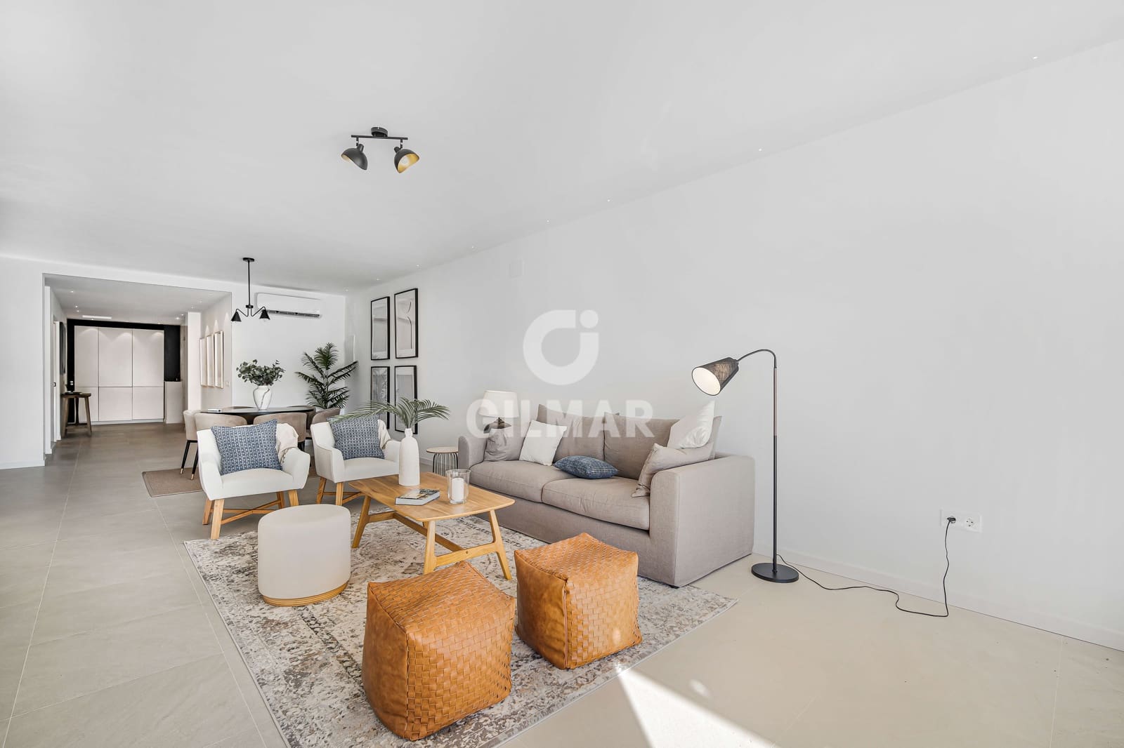 4 Zimmer Wohnung zu verkaufen in La Quinta mit Pool - 749.000 € (Ref: 9747387)