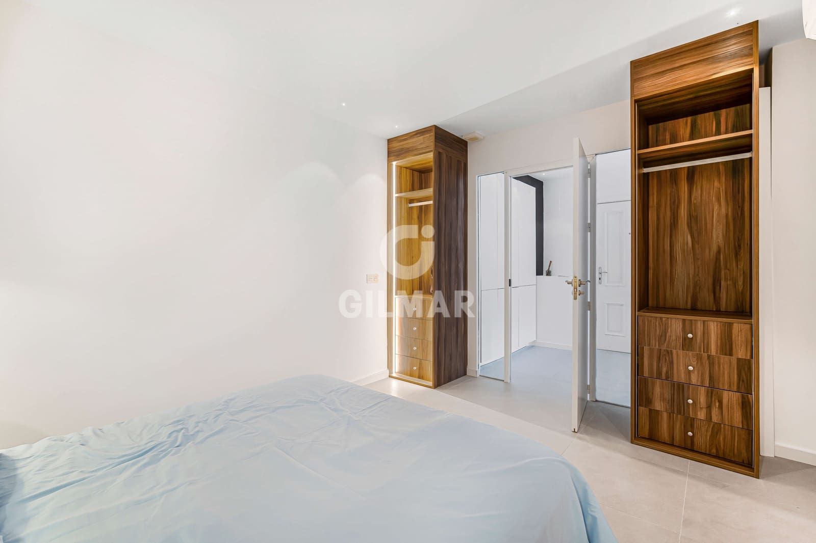 4 Zimmer Wohnung zu verkaufen in La Quinta mit Pool - 749.000 € (Ref: 9747387)