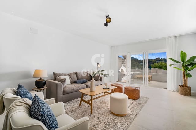 4 Zimmer Wohnung zu verkaufen in La Quinta, Benahavís mit Pool - 749.000 € (Ref: 9747387)