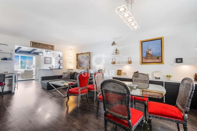 3 sypialnia Penthouse na sprzedaż w Nueva Andalucia, Marbella z basenem garażem - 1 197 000 € (Ref: 9747388)