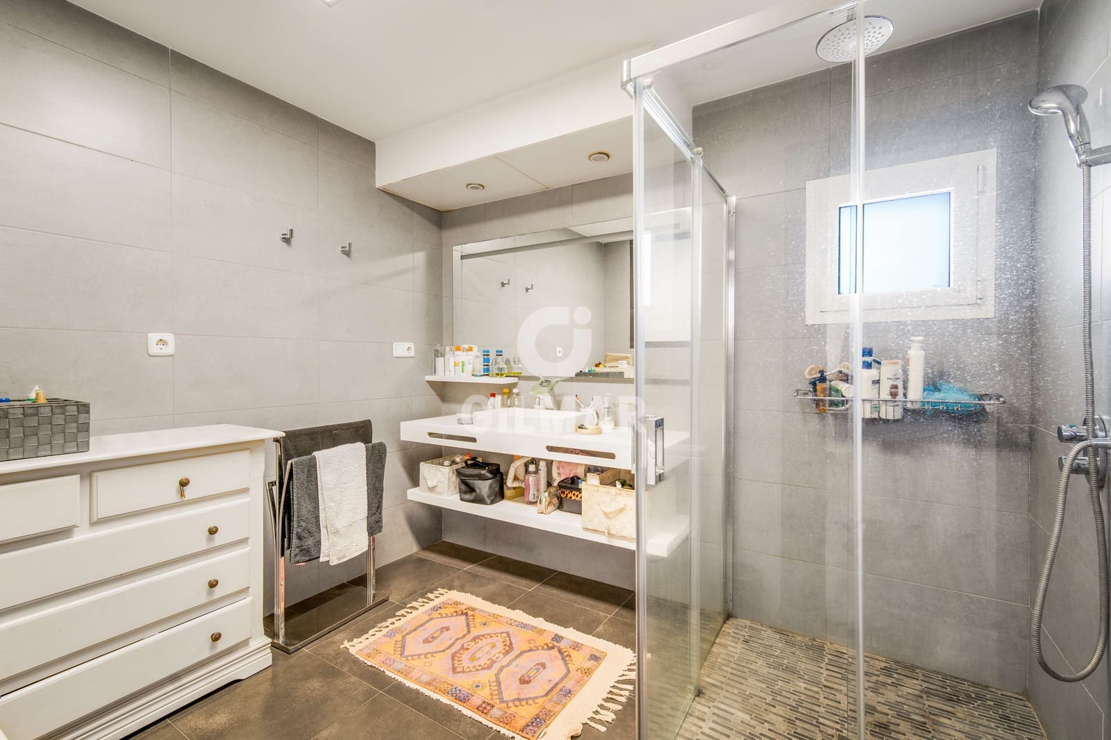 3 bedroom Penthouse for sale in Nueva Andalucia with pool garage - € 1,197,000 (Ref: 9747388)