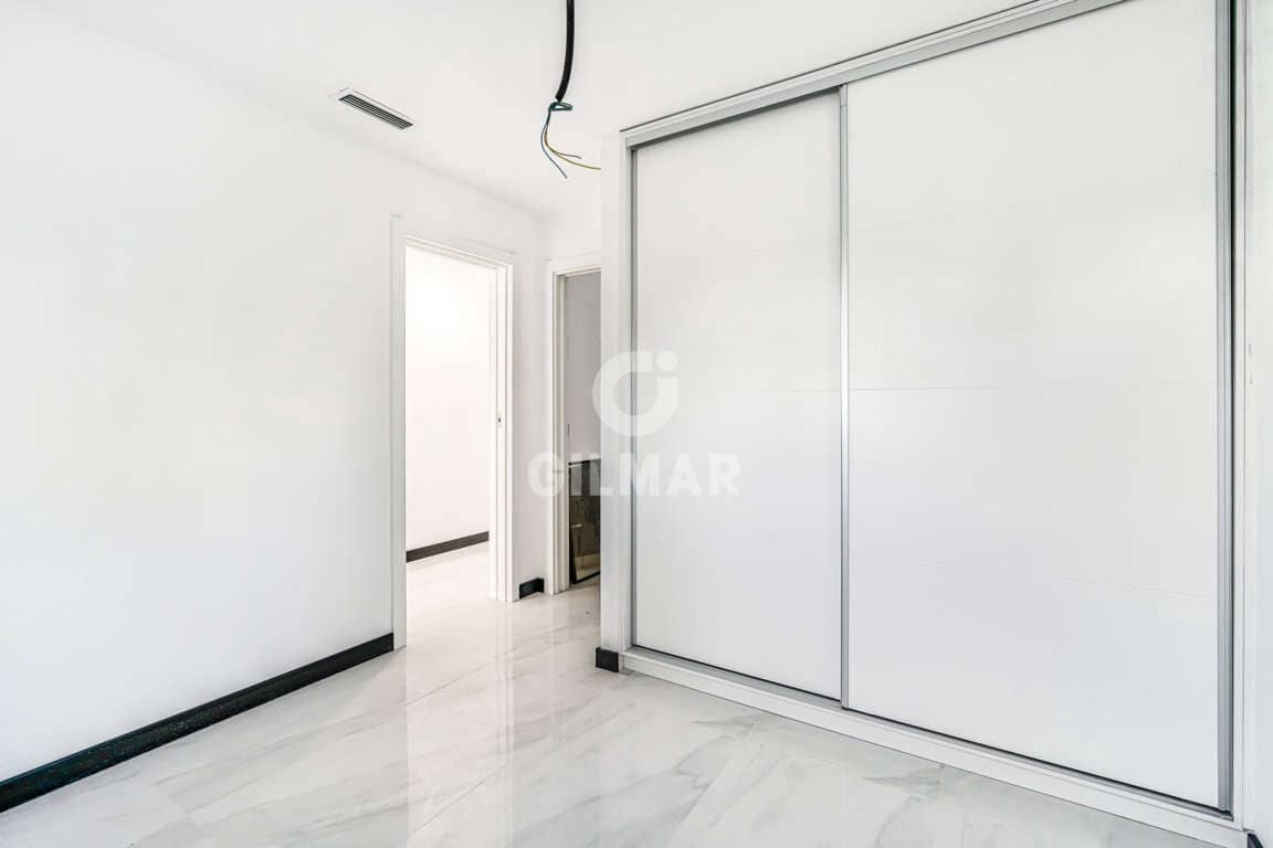 3 Zimmer Wohnung zu verkaufen in Puerto Banus mit Pool - 790.000 € (Ref: 9747389)