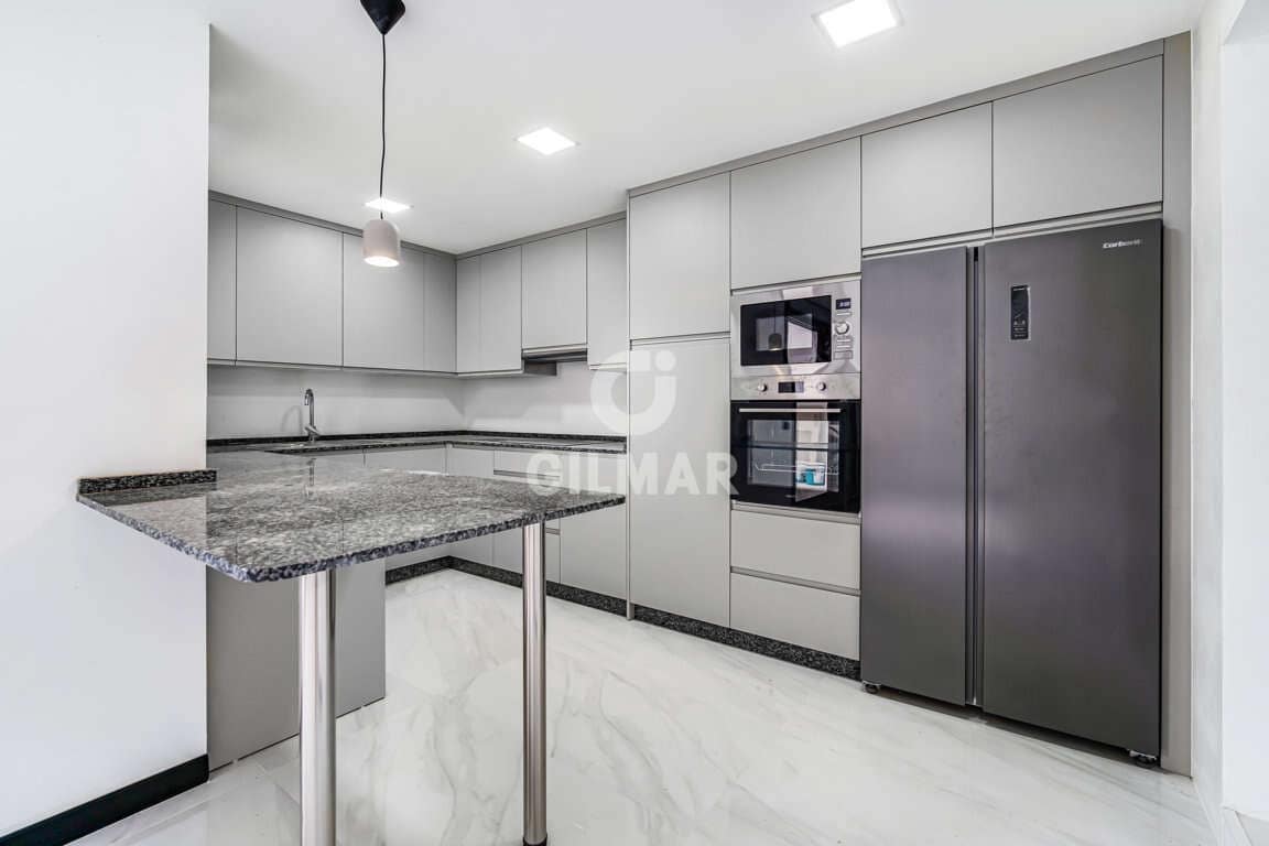 3 Zimmer Wohnung zu verkaufen in Puerto Banus mit Pool - 790.000 € (Ref: 9747389)