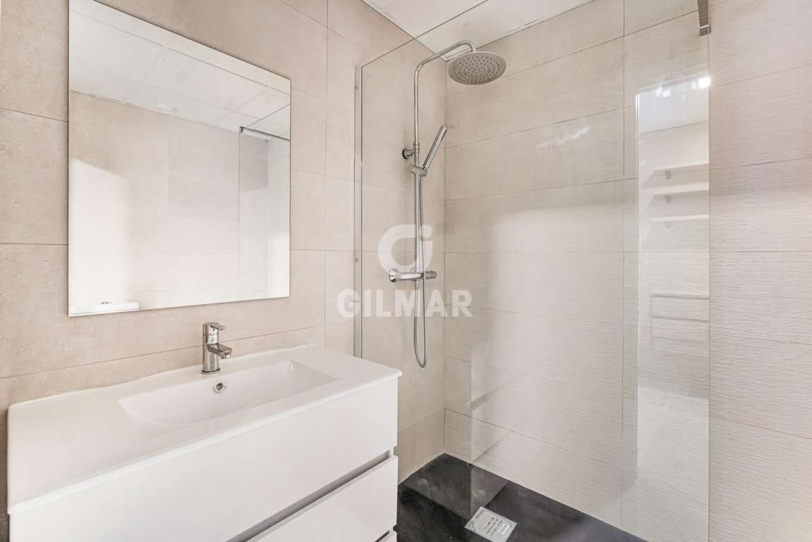 3 Zimmer Wohnung zu verkaufen in Puerto Banus mit Pool - 790.000 € (Ref: 9747389)