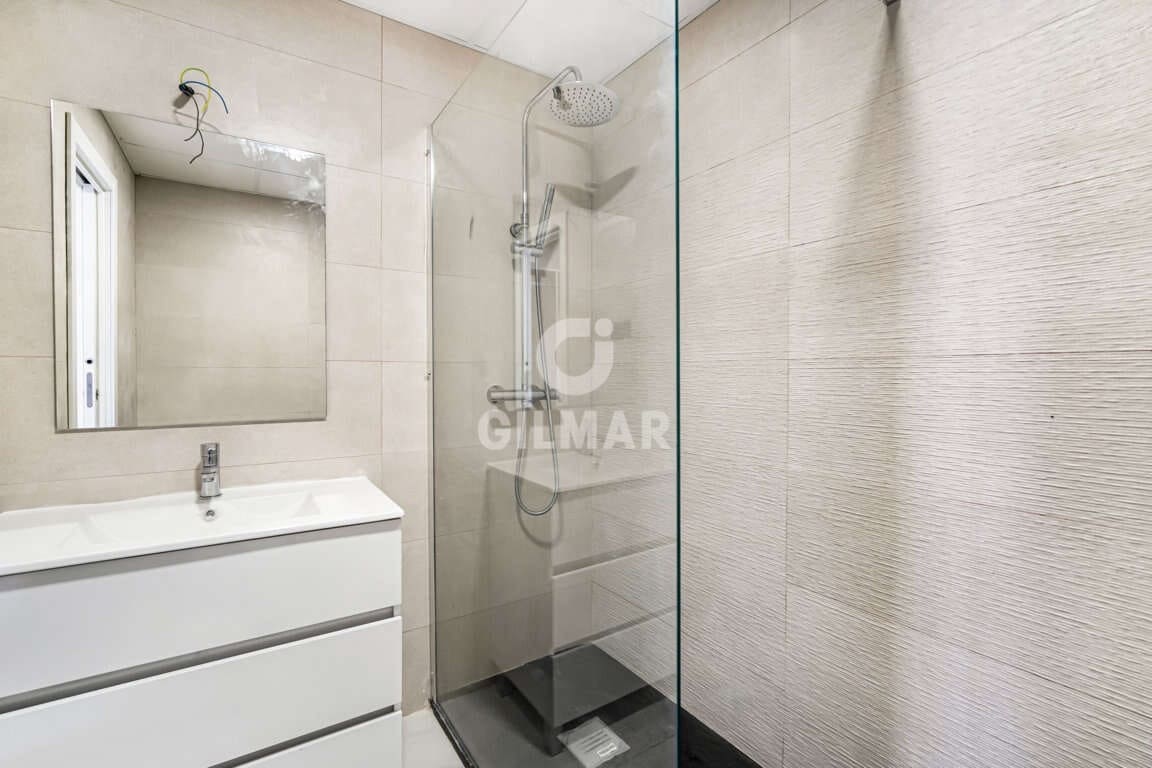 3 Zimmer Wohnung zu verkaufen in Puerto Banus mit Pool - 790.000 € (Ref: 9747389)