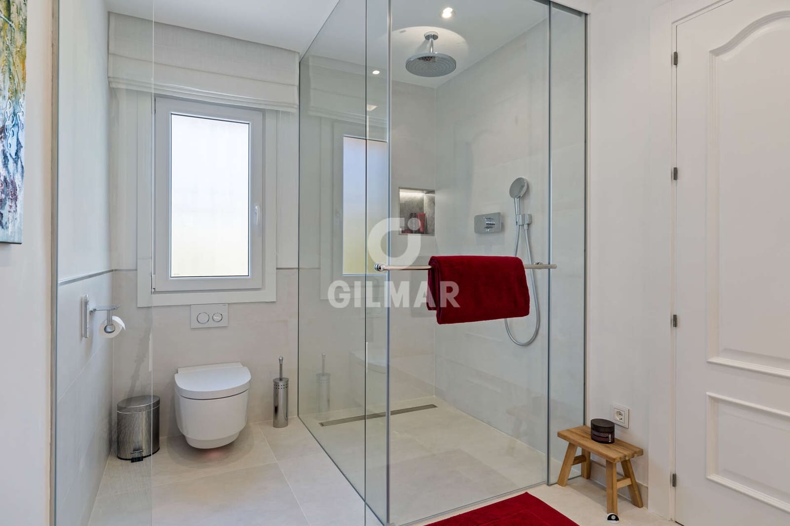 6 bedroom Villa for sale in Nueva Andalucia with pool garage - € 6,400,000 (Ref: 9747390)