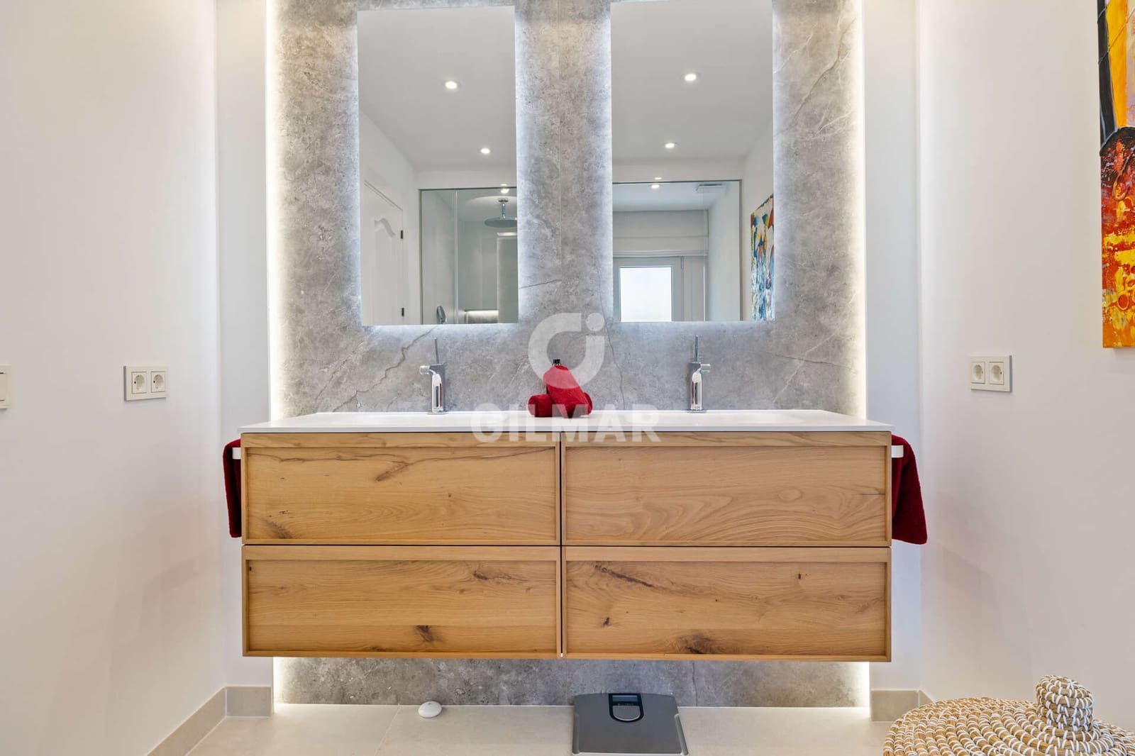 6 bedroom Villa for sale in Nueva Andalucia with pool garage - € 6,400,000 (Ref: 9747390)