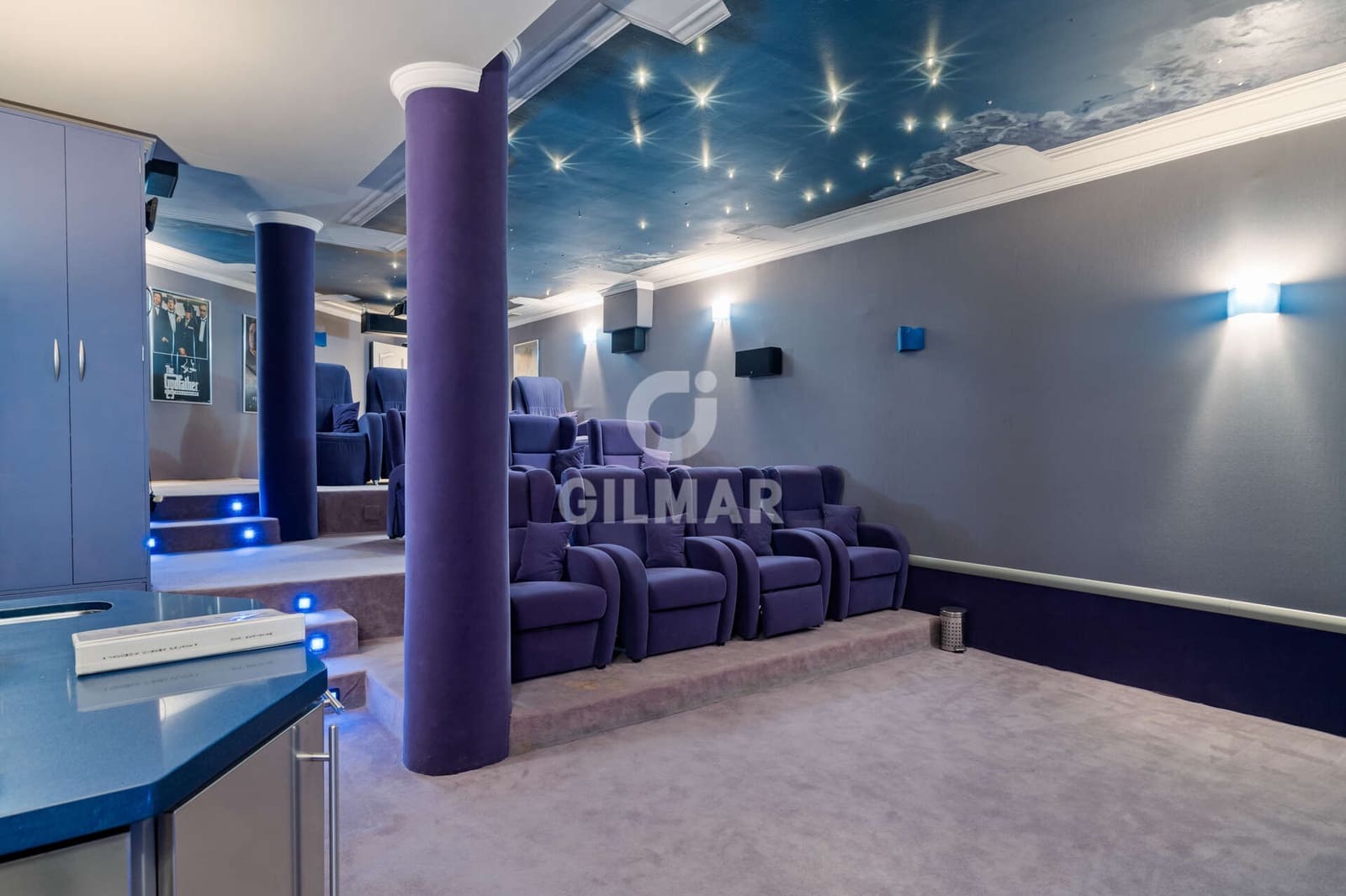 6 bedroom Villa for sale in Nueva Andalucia with pool garage - € 6,400,000 (Ref: 9747390)