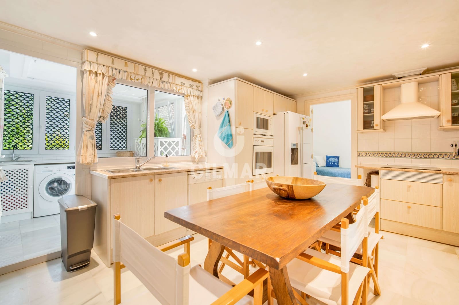 4 soveværelse Penthouse til salg i Golden Mile med swimmingpool garage - € 2.950.000 (Ref: 9747392)