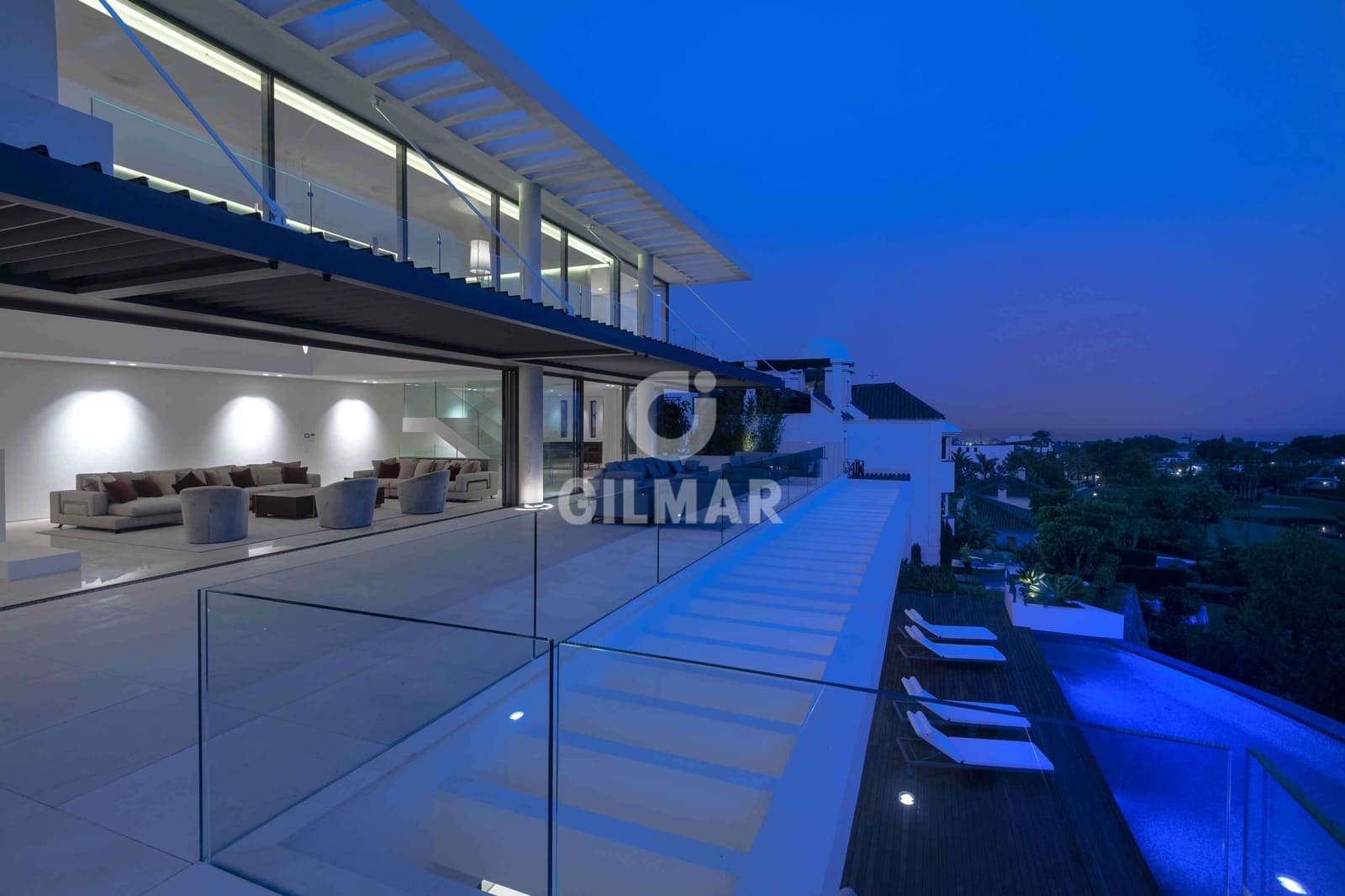 5 quarto Moradia para venda em Benahavis com piscina garagem - 4 950 000 € (Ref: 9747393)