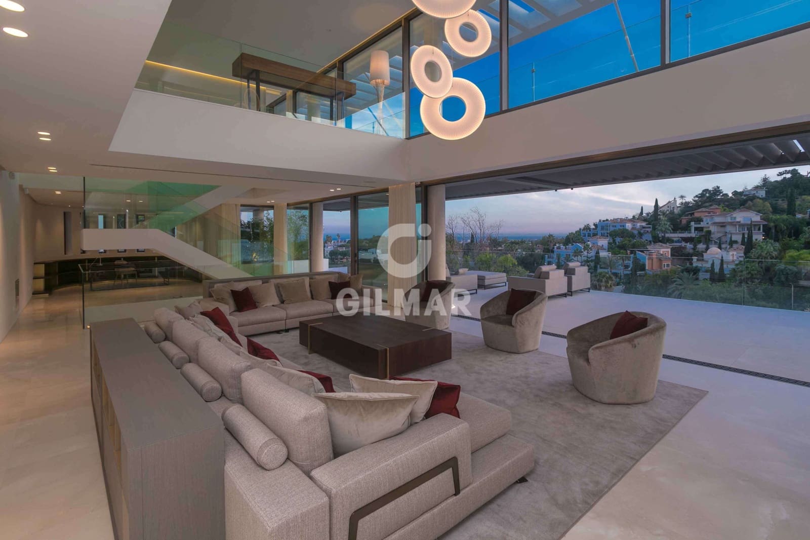 5 quarto Moradia para venda em Benahavis com piscina garagem - 4 950 000 € (Ref: 9747393)